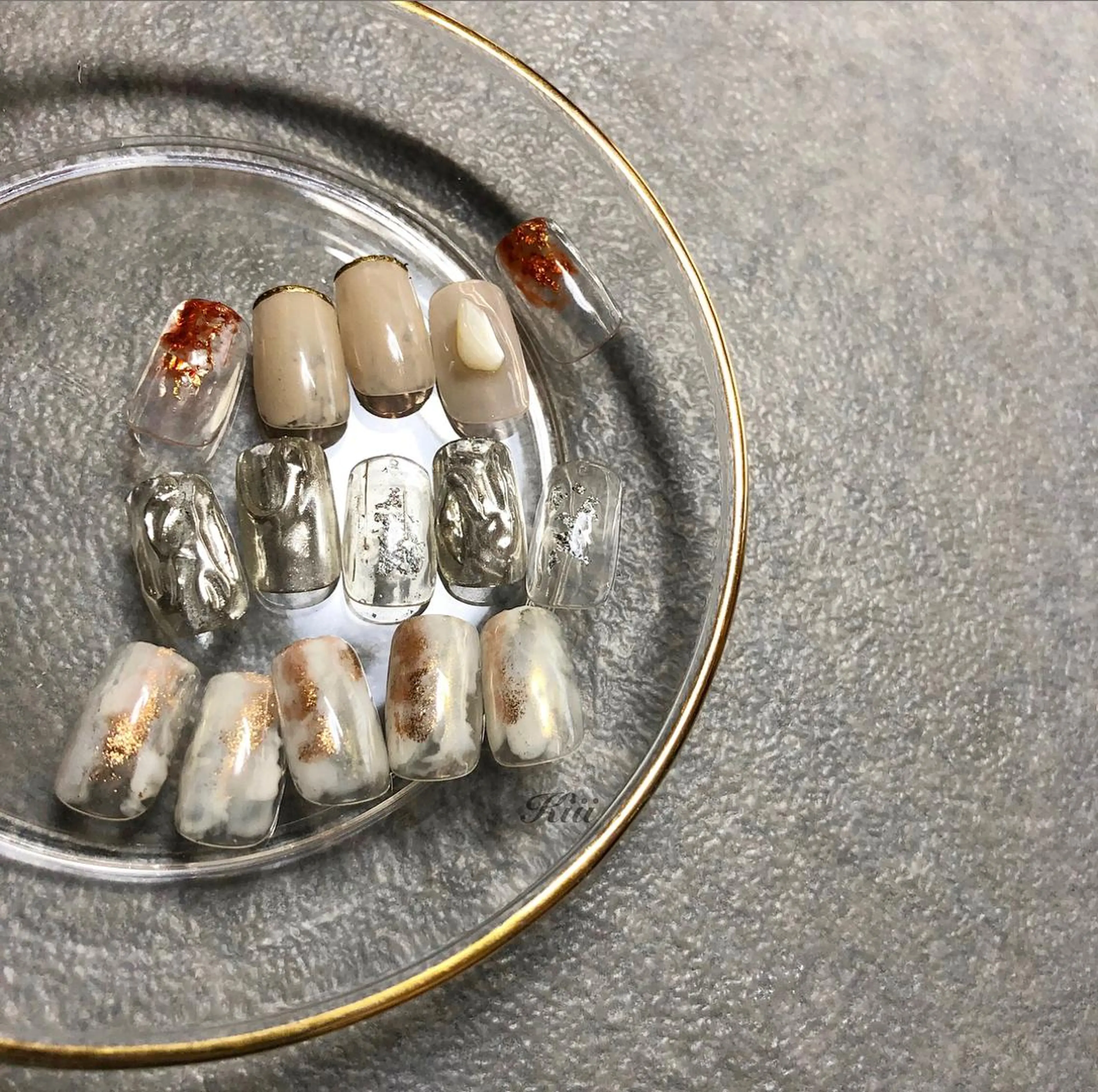 ネイル ハンドネイル フットネイル kiii.__ ✴︎*のネイルデザイン