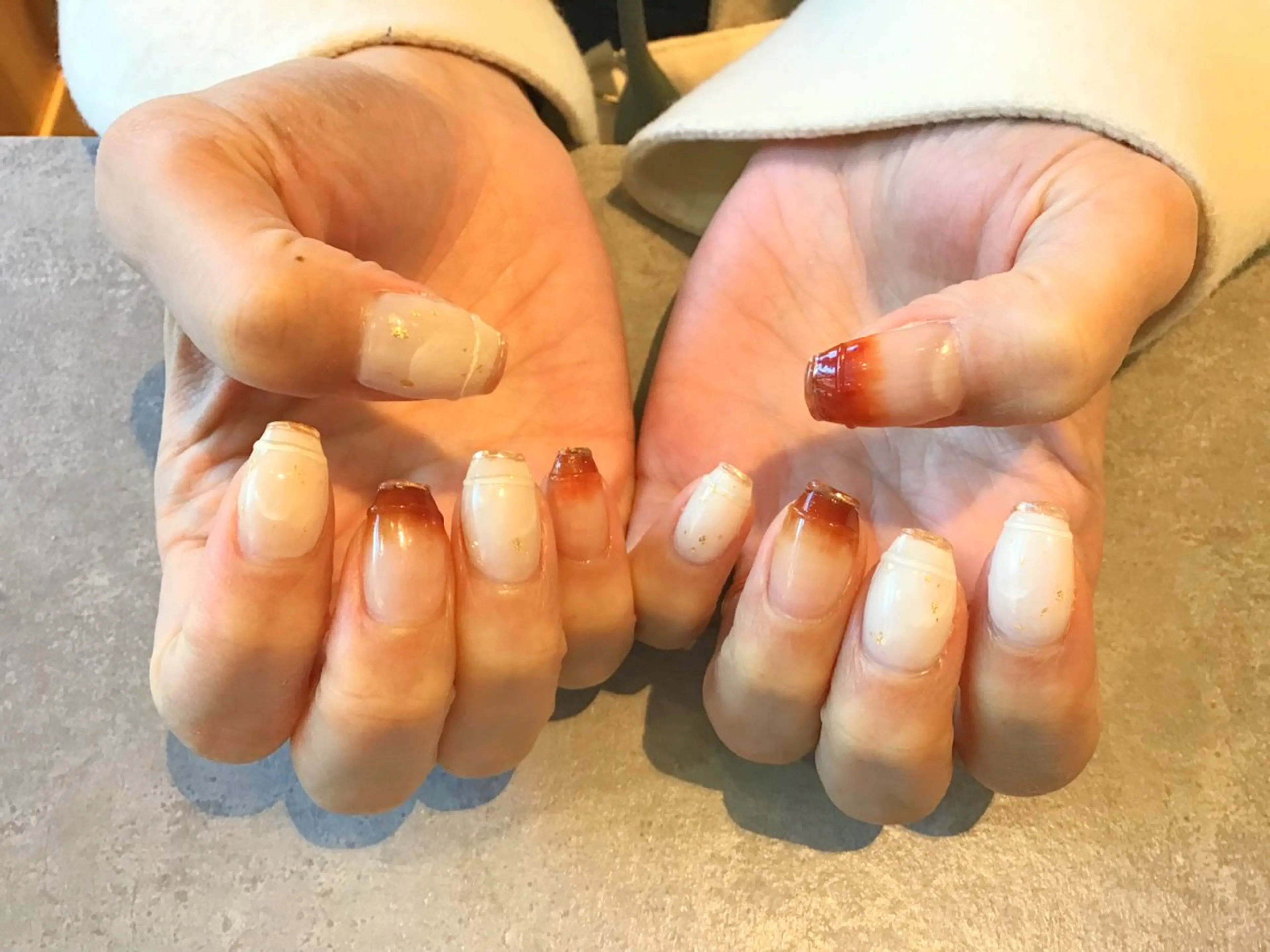 ネイル Nest 岩崎のネイルデザイン