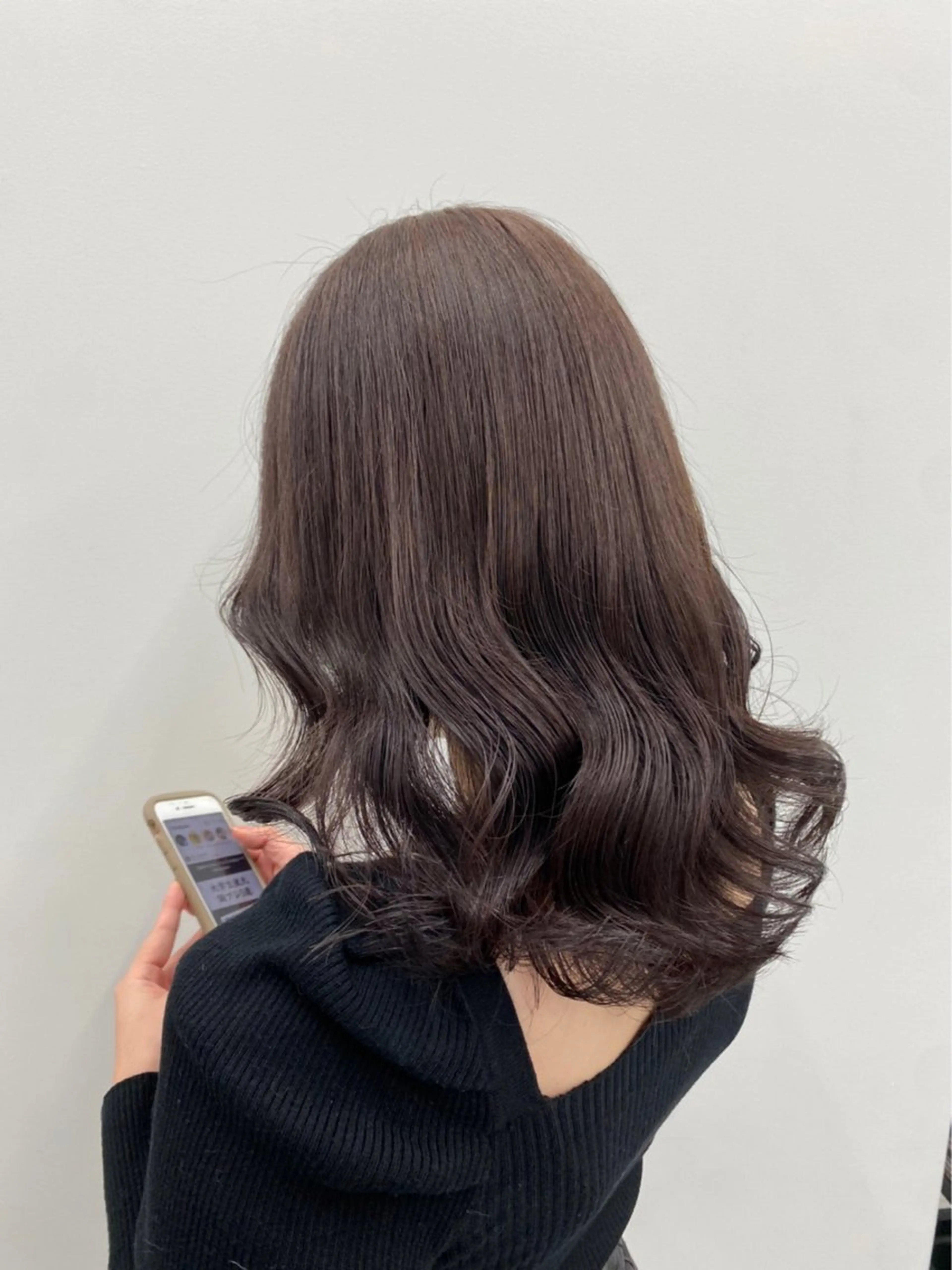 ロング カラー ヘアアレンジ ベージュカラー ブラウンカラー ブラウンベージュ 透明感カラー グレージュ 色気ある大人カラー /ブリーチなしのヘアスタイル