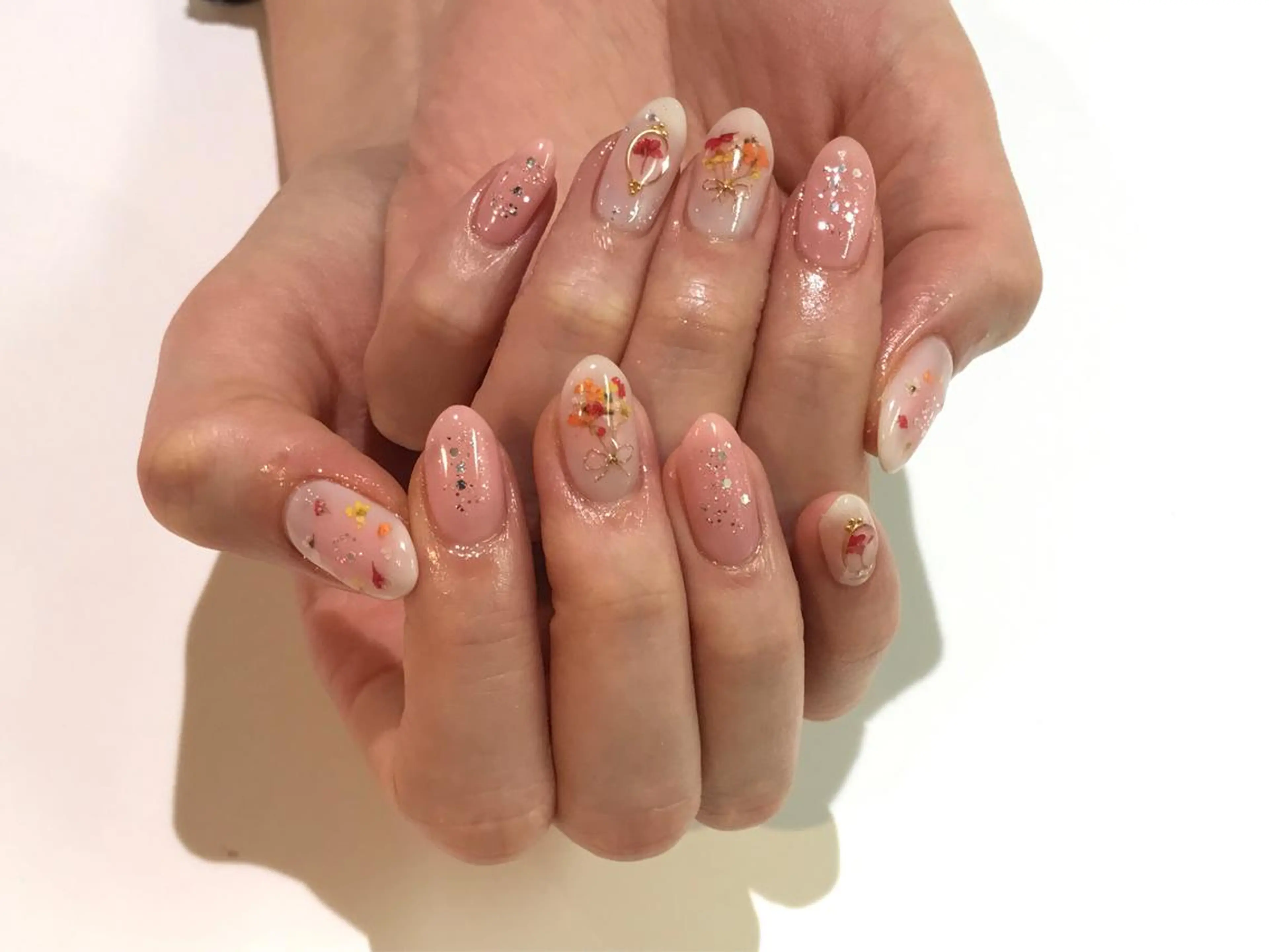 ネイル 舞田 苑香のネイルデザイン