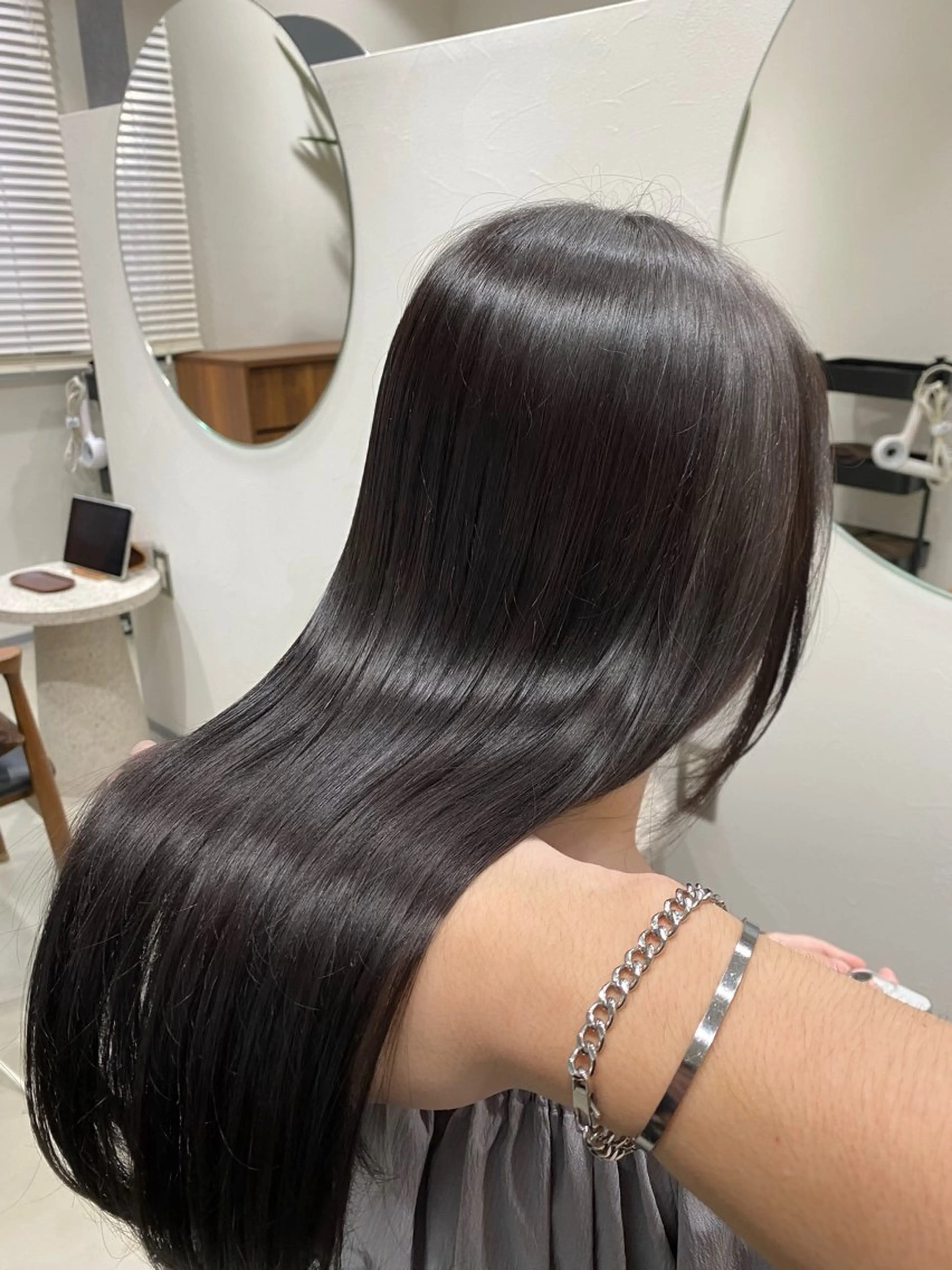 ロング カラー カット ヘアカラー トリートメント Aujuaソムリエ ❤️‍🔥今吉 晃太のヘアスタイル