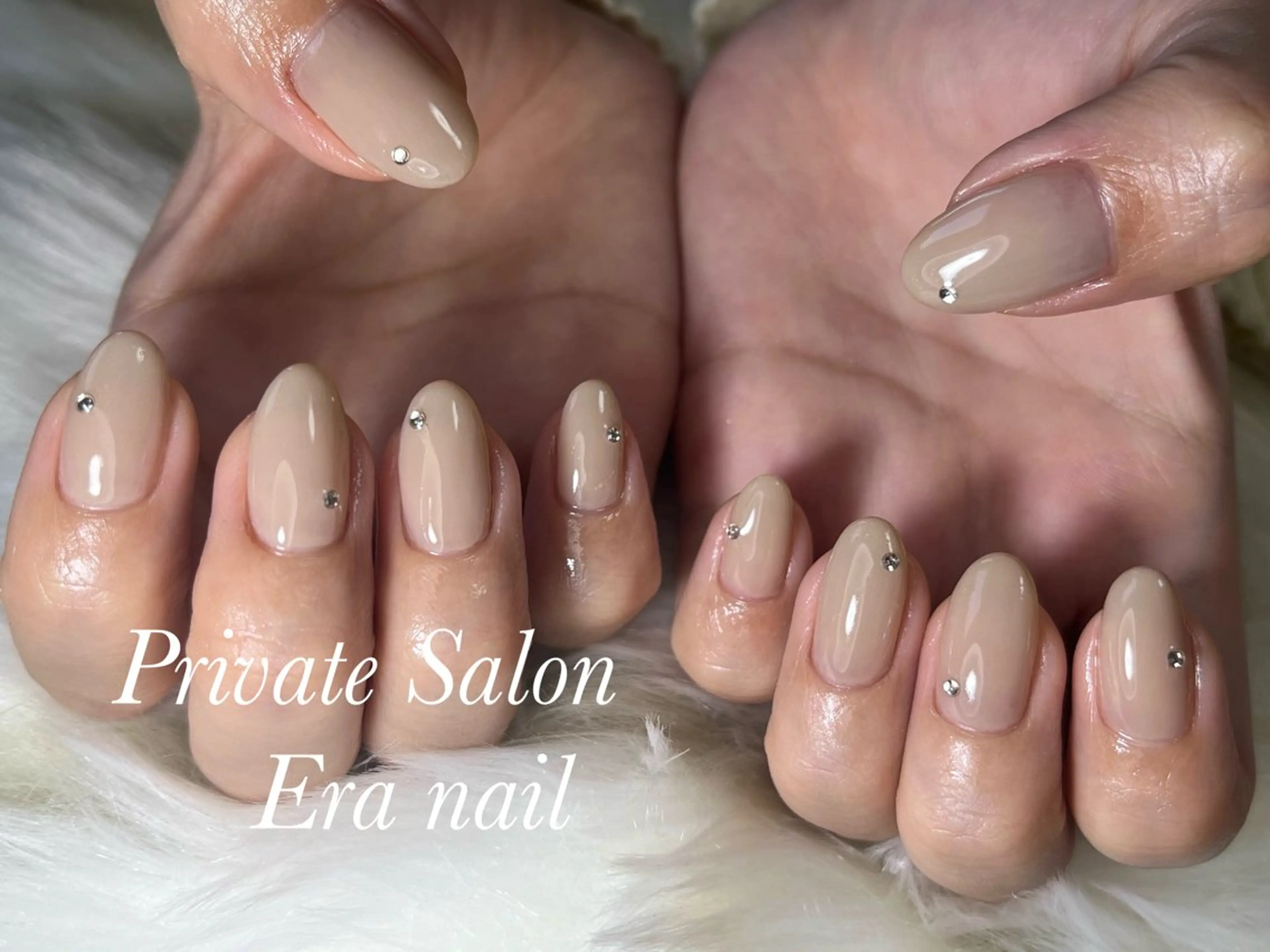 ネイル ワンカラーネイル ストーンネイル Era nailのネイルデザイン