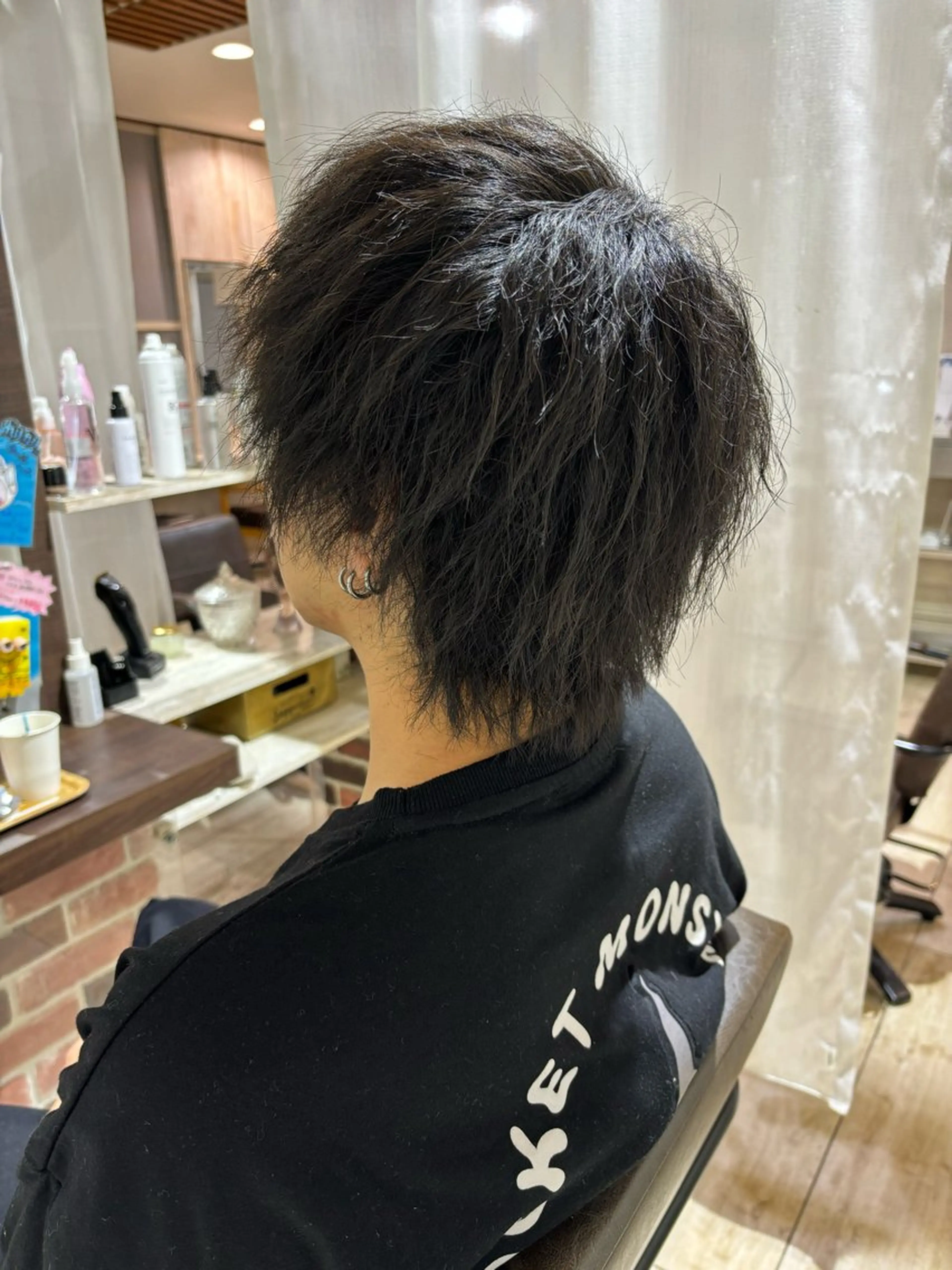 パーマ メンズ メンズパーマ メンズツイストパーマ 刈り上げ ツイストパーマ もり はなののヘアスタイル