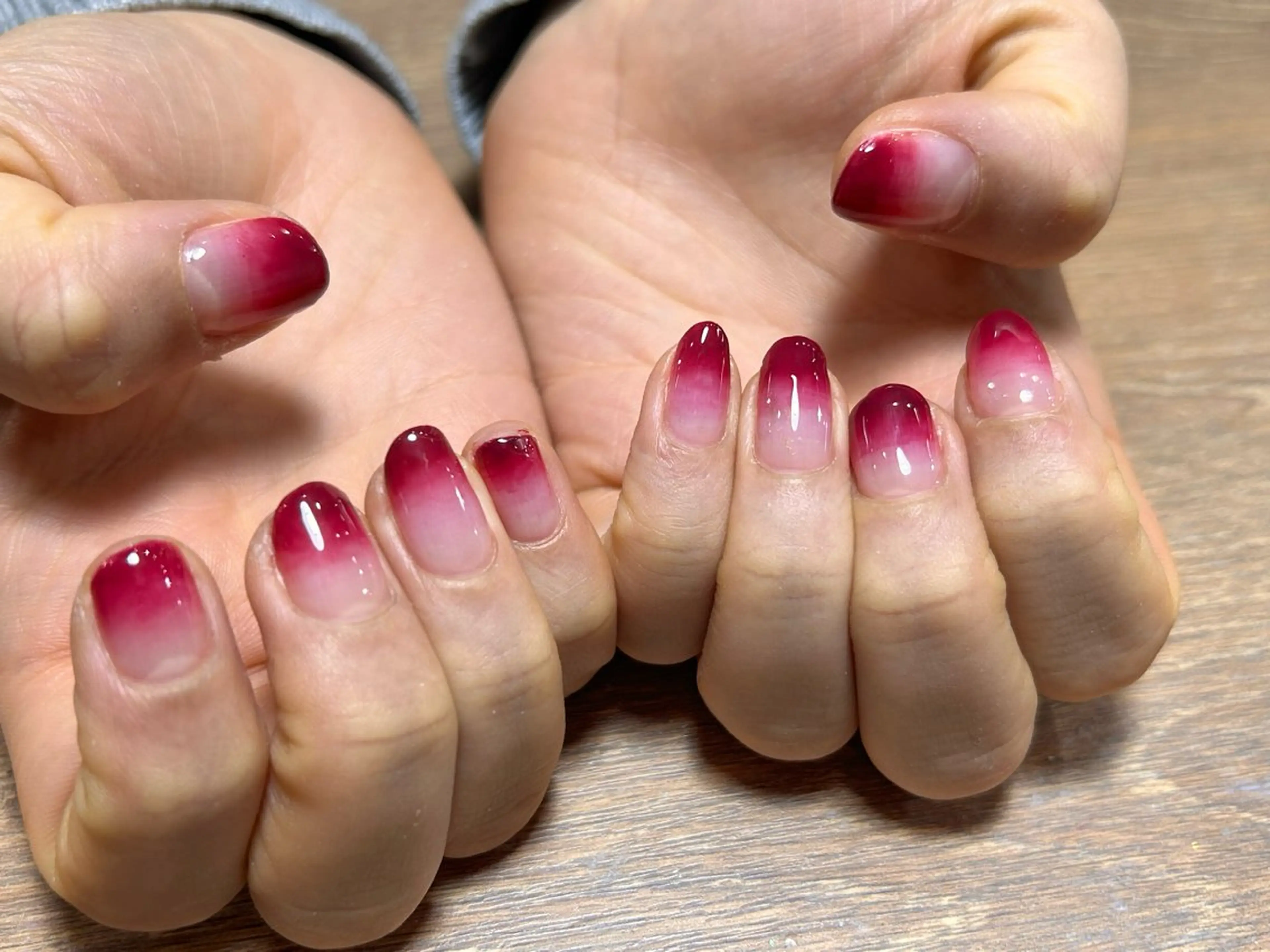 【ハンド】カラーグラデーション(オフなし)の写真