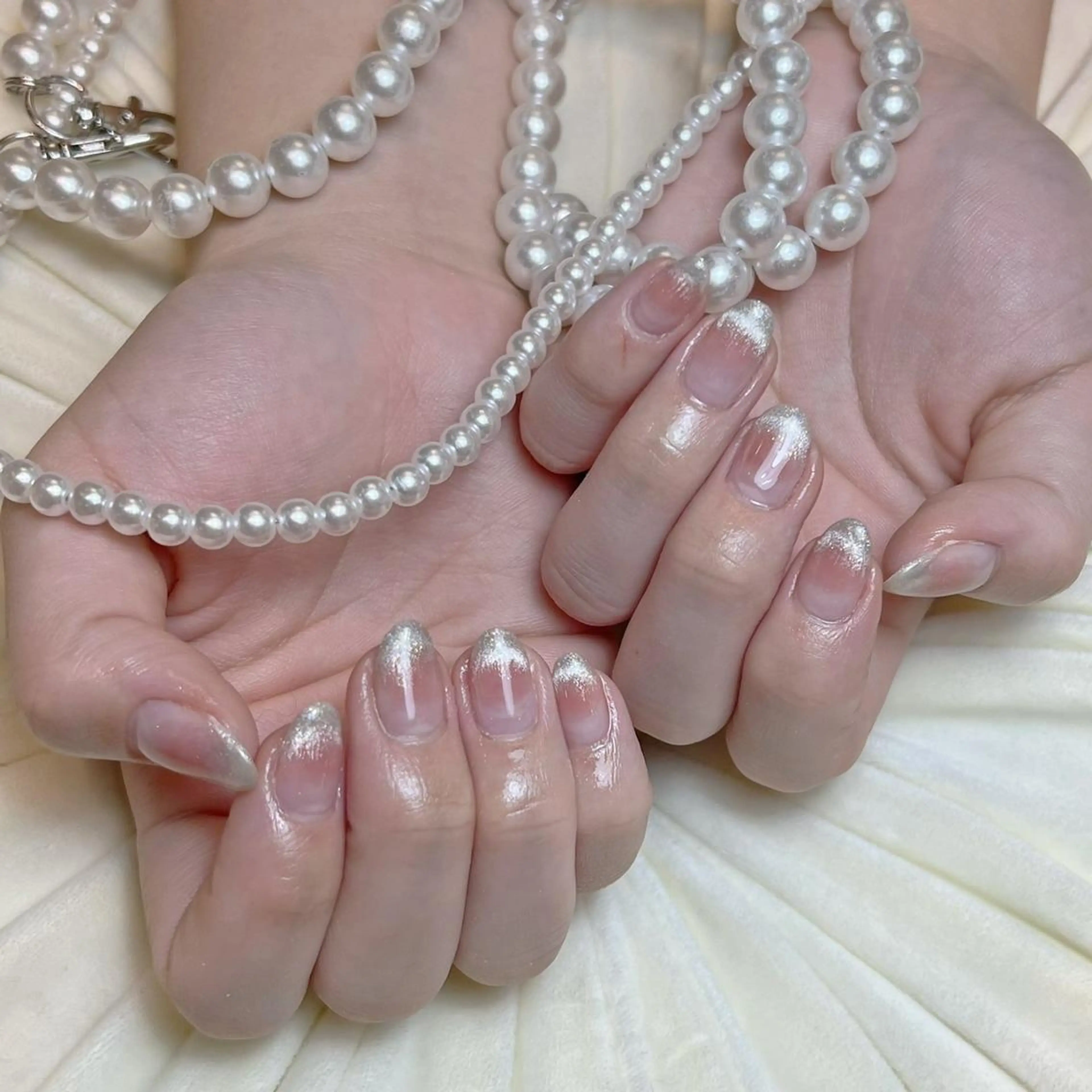 ネイル RAFFINE 月🦋🩵のネイルデザイン