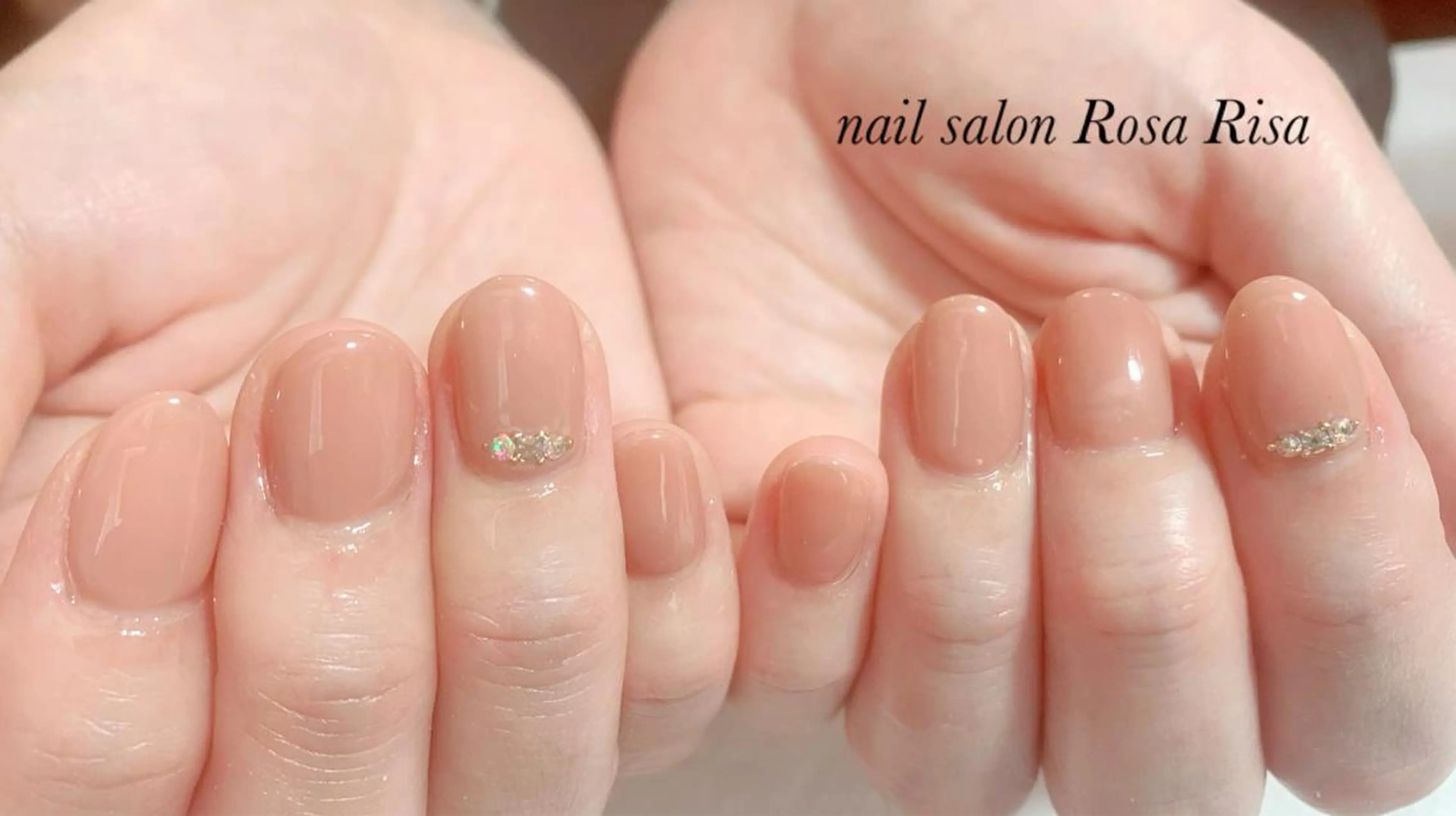 ショート ネイル ネイルスタジオ シェイクユアハンズのネイルデザイン