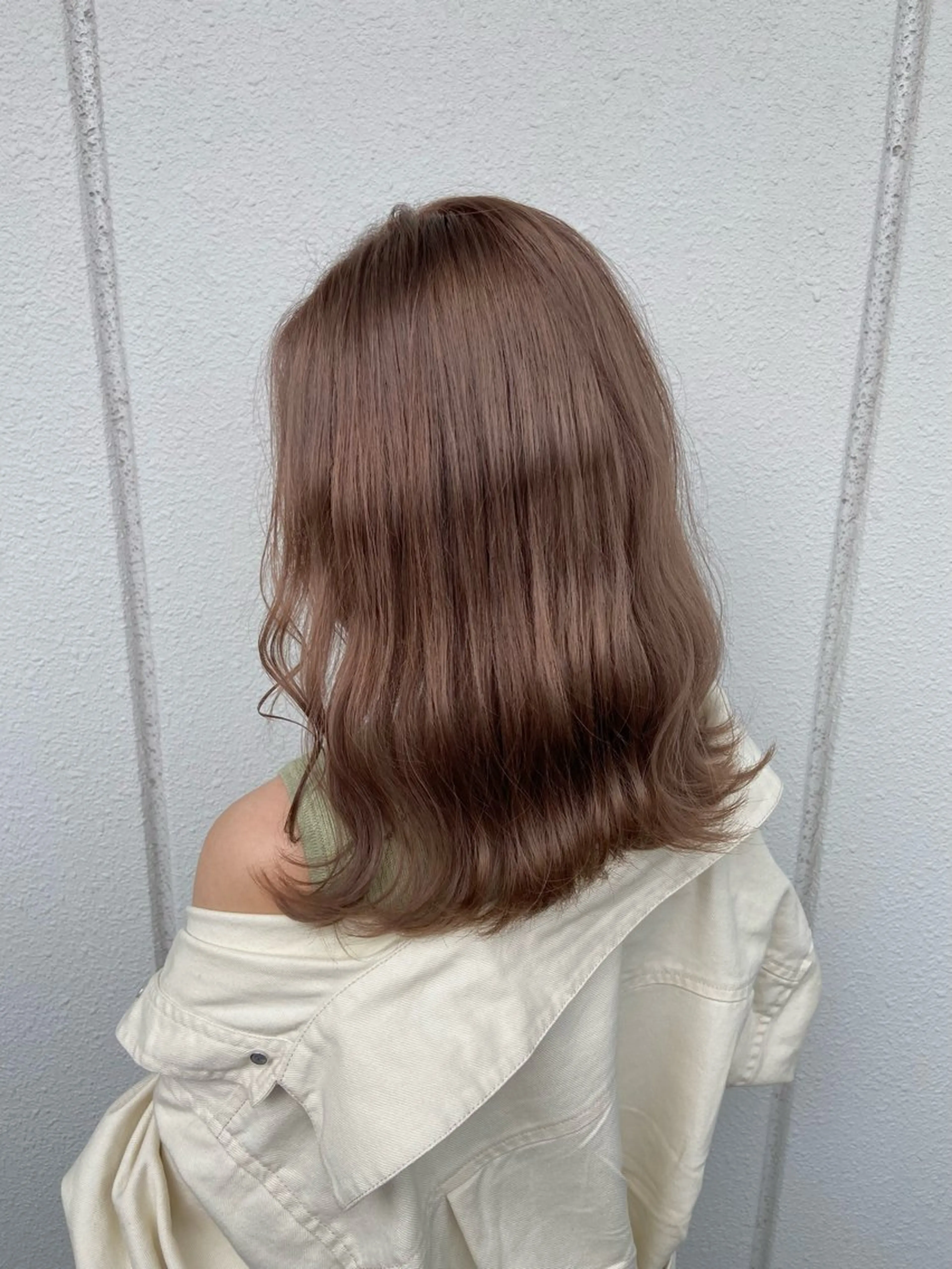 ミディアム 透明感カラー｜ める🎀のヘアスタイル