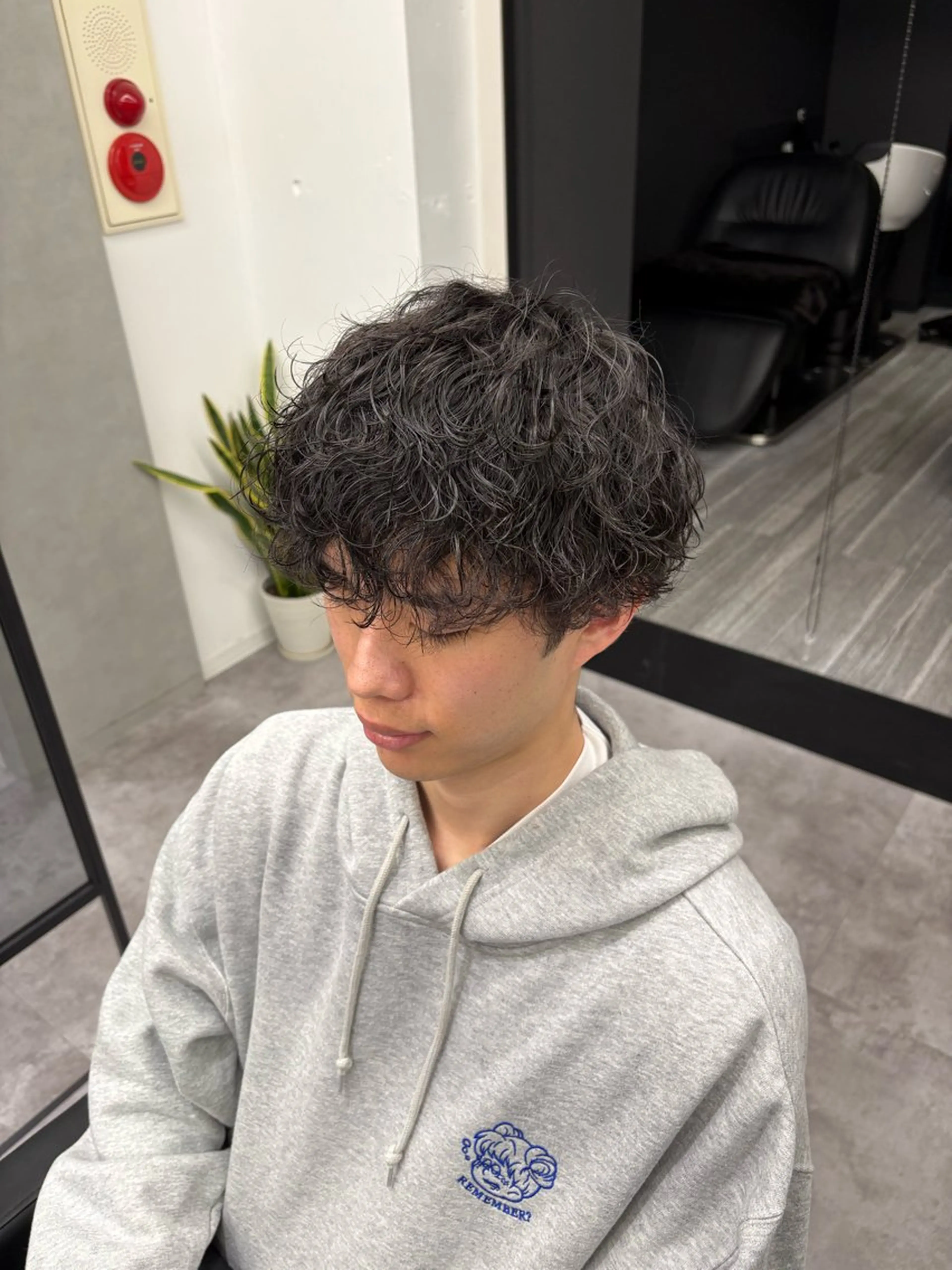 ✂️カット&波巻きパーマ🌀の写真