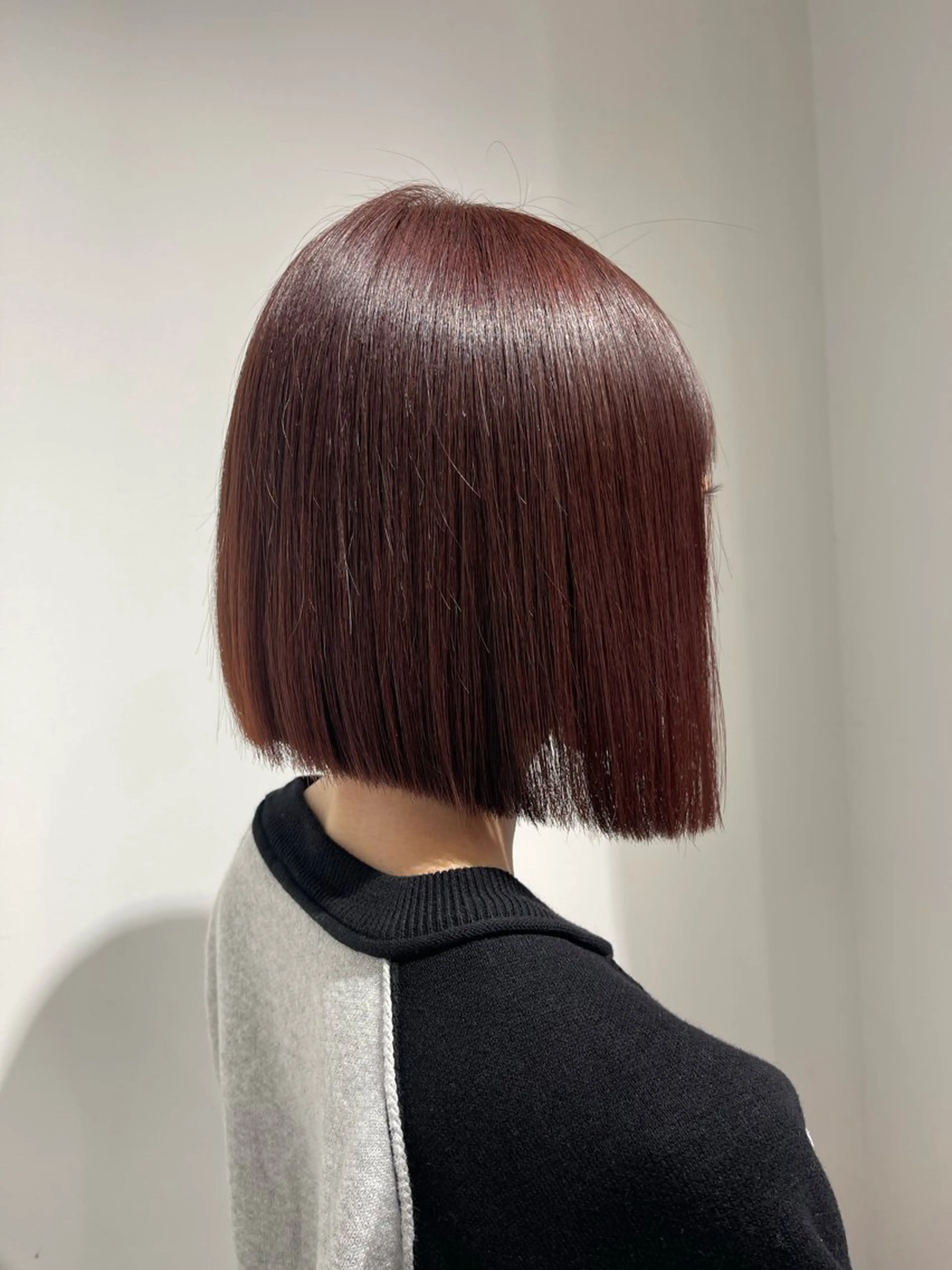 ショート カラー ブリーチ レッドカラー トリートメント ⭐️20周年記念⭐️ カラーリストひろき✨のヘアスタイル