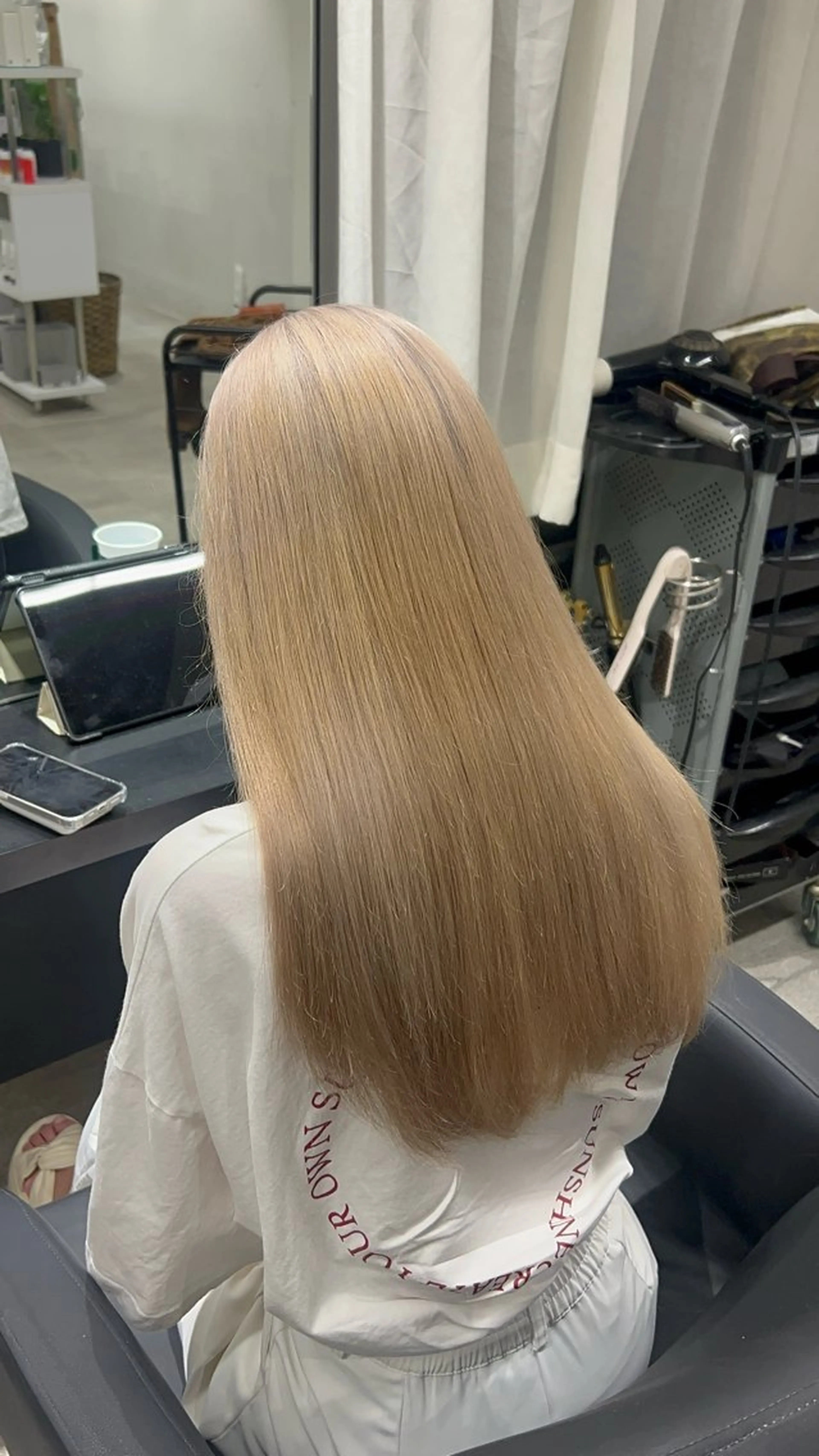 カラー ベージュカラー ヘアカラー トリートメント YUDAIブリーチ• カラー/心斎橋•難波のヘアスタイル