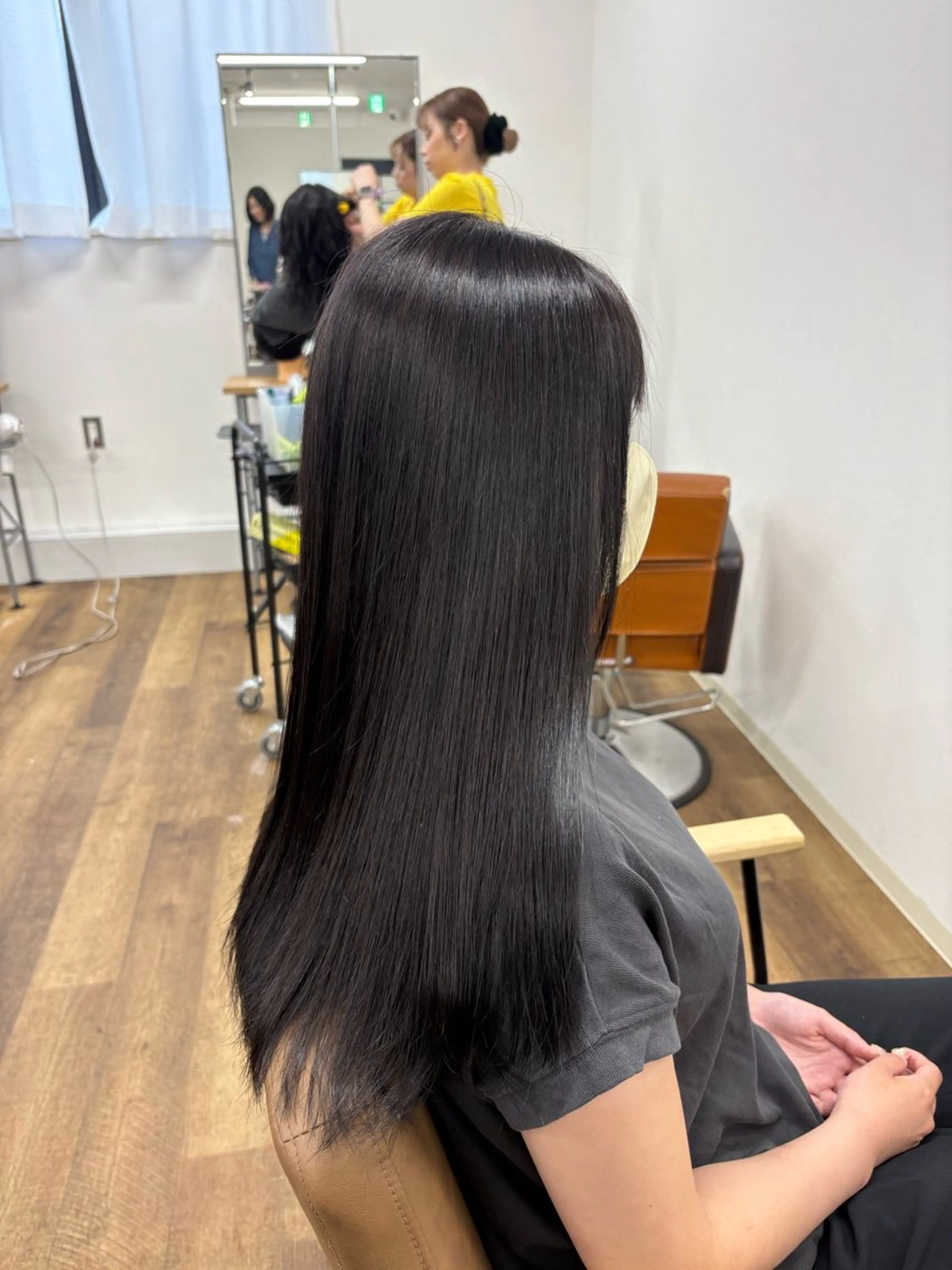 ＜女性限定＞【透明感】アディクシーカラー¥2300カット不可の写真