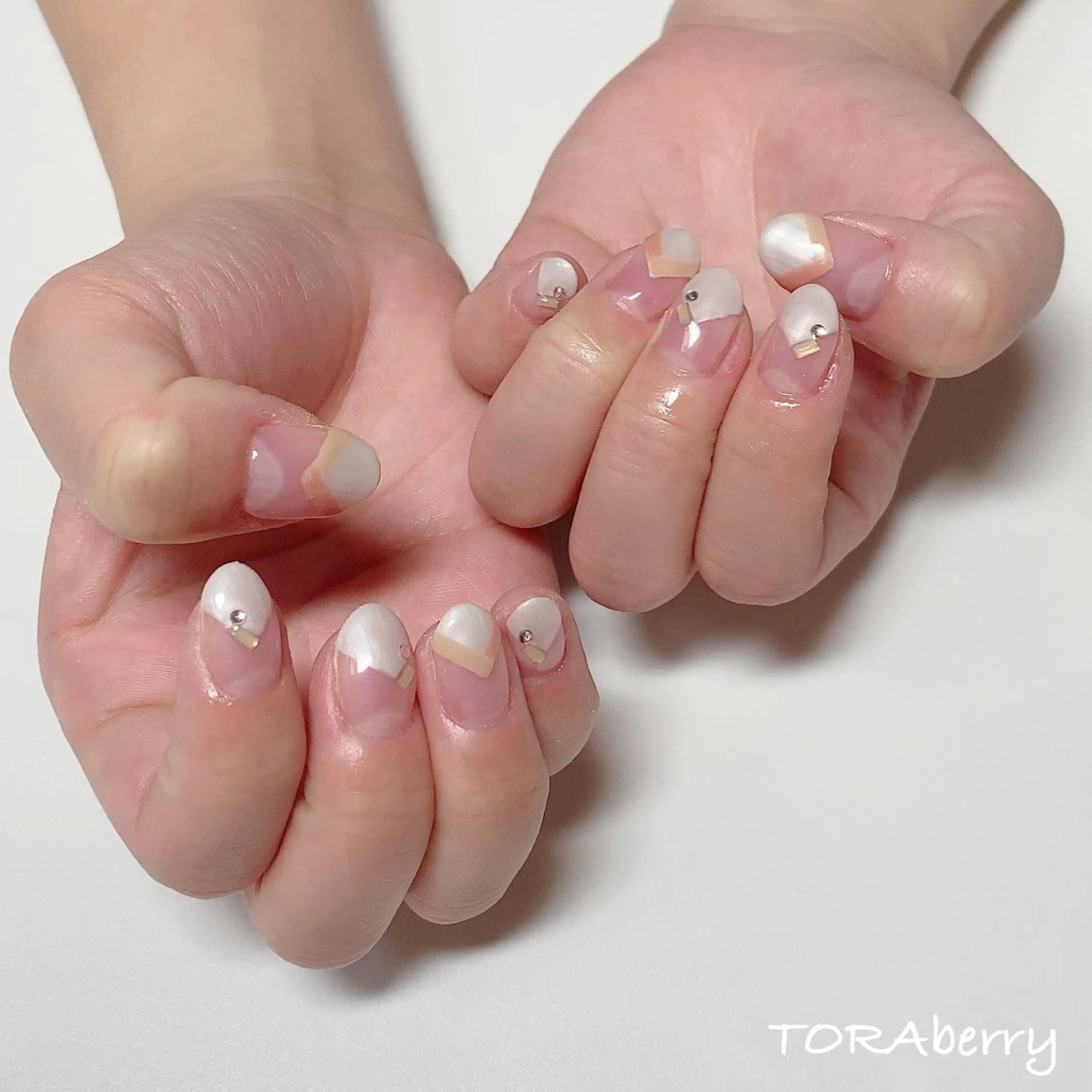 ネイル ハンドネイル ネイリスト なつみのネイルデザイン