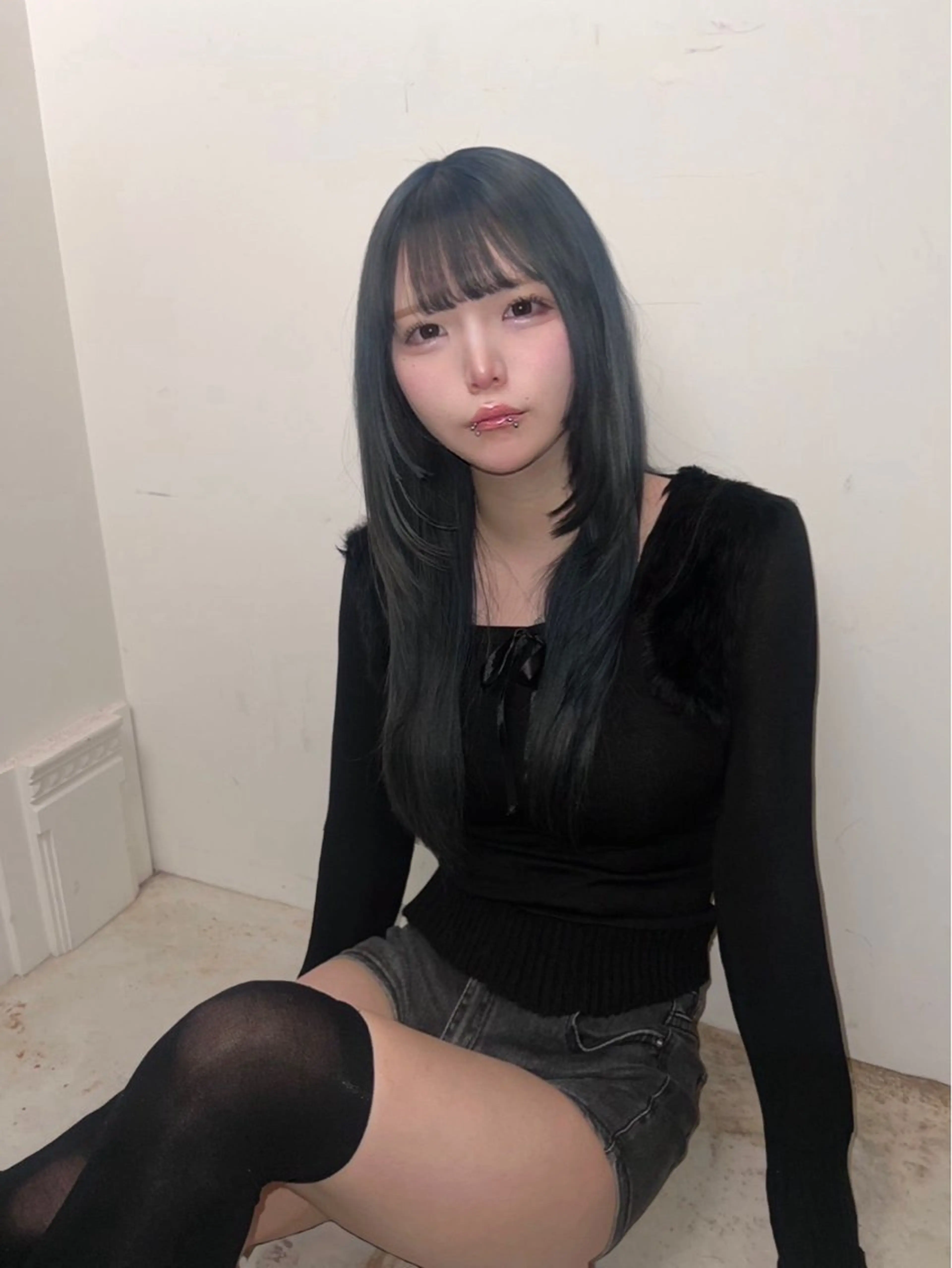 ロング ヘアカラー AIRA/ブリーチ ‪/透明感カラーのヘアスタイル