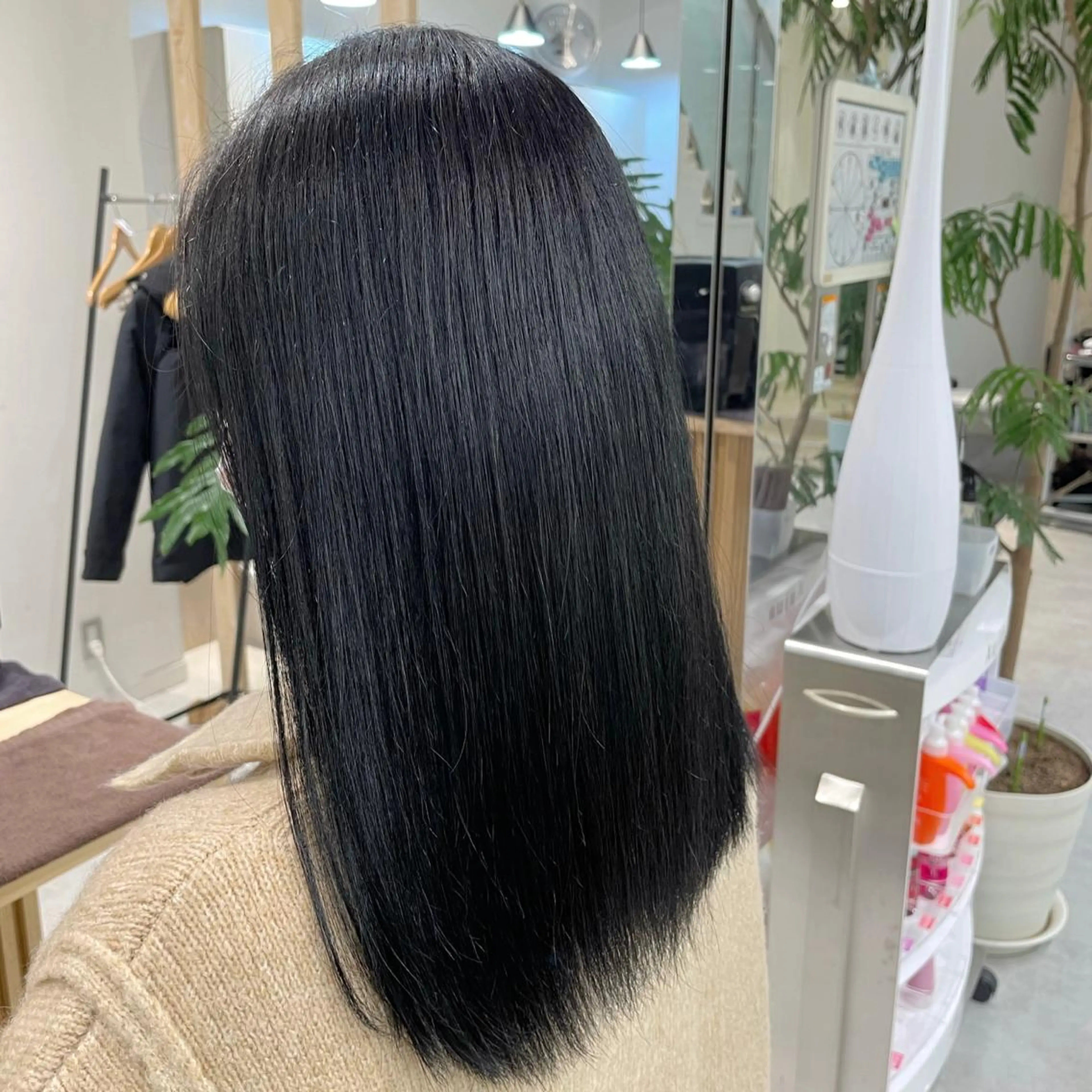 ミディアム カラー ヘアカラー トリートメント これた🧸ヘアメ職人 ♡髪質改善♡カラーのヘアスタイル