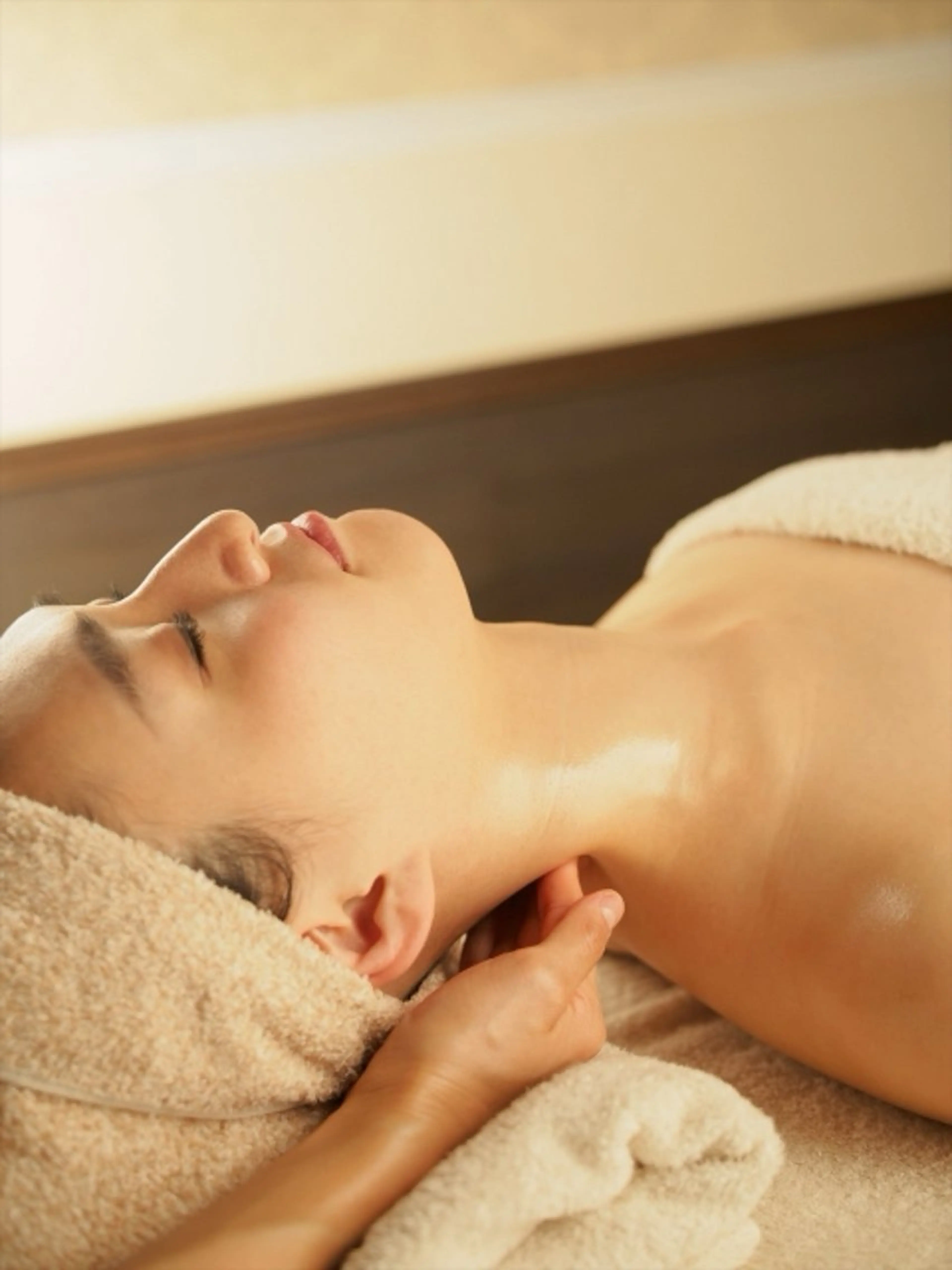 アロマトリートメント＆フェイシャル ヘッド付き 90分の写真