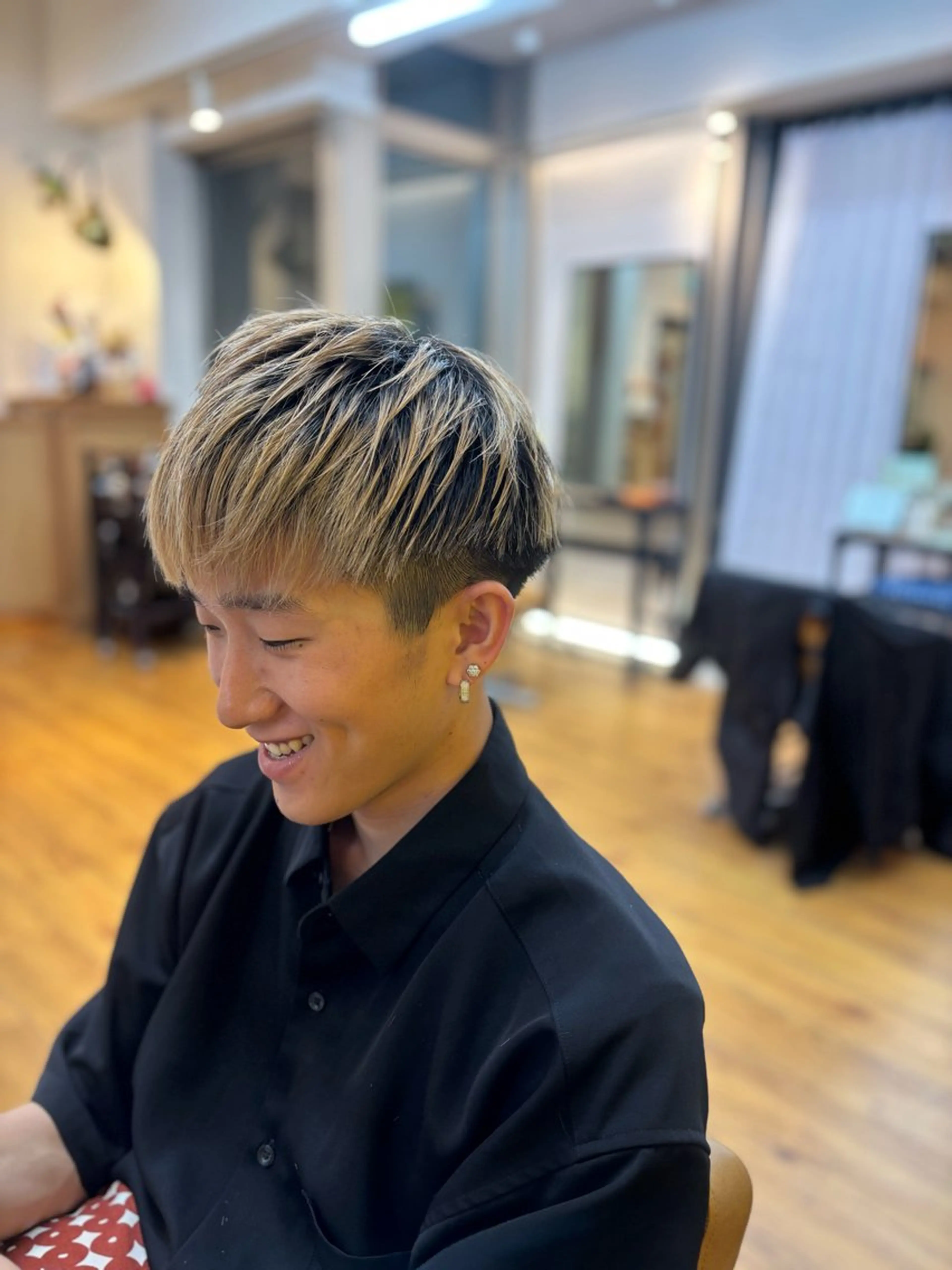 ショート メンズ カネコ ナナミのヘアスタイル
