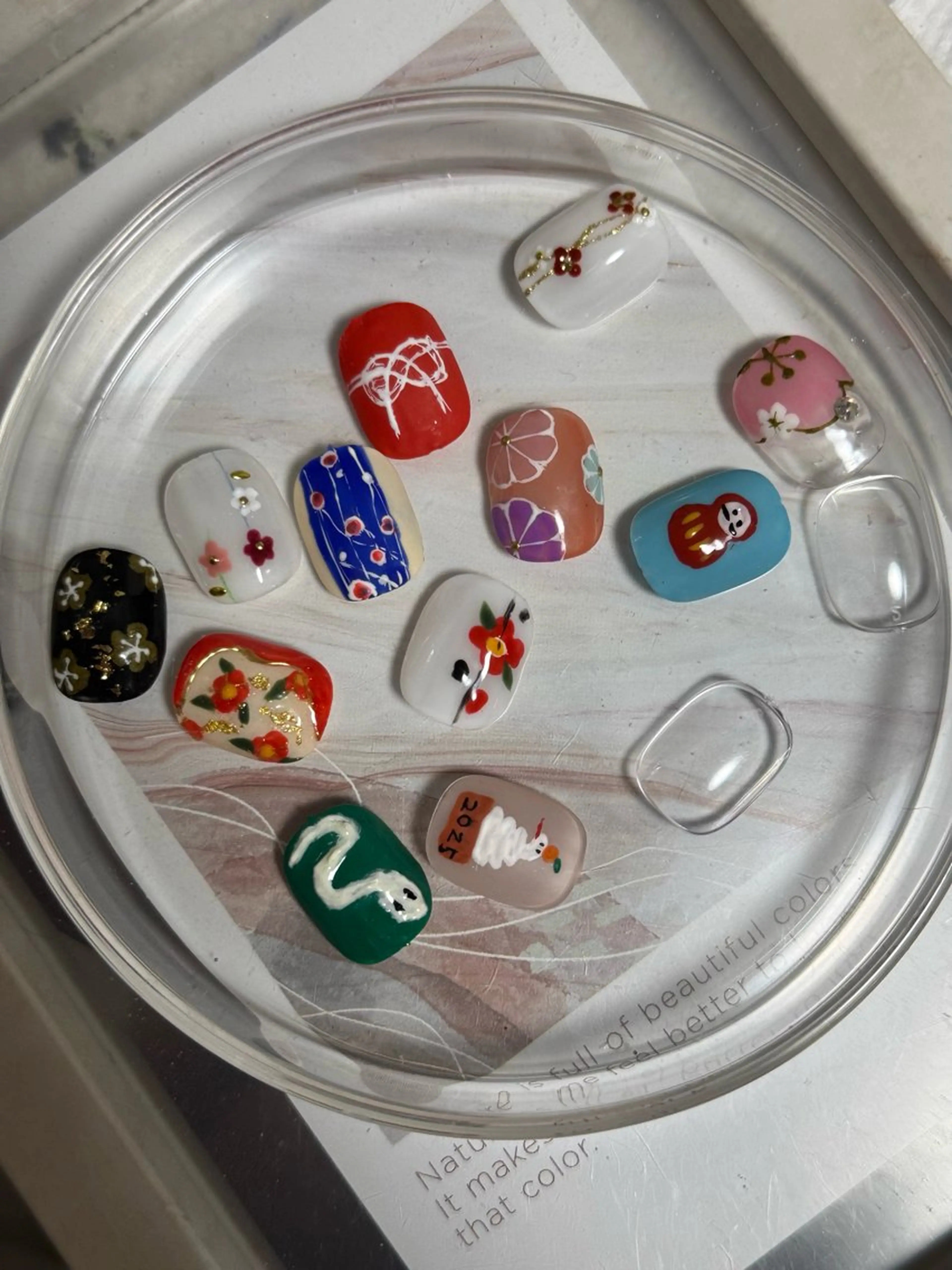 ネイル ハンドネイル angelina星が丘店（旧：angelina東山公園駅前店）所属・KAORI🦄 星ヶ丘徒歩1分サロンのネイルデザイン