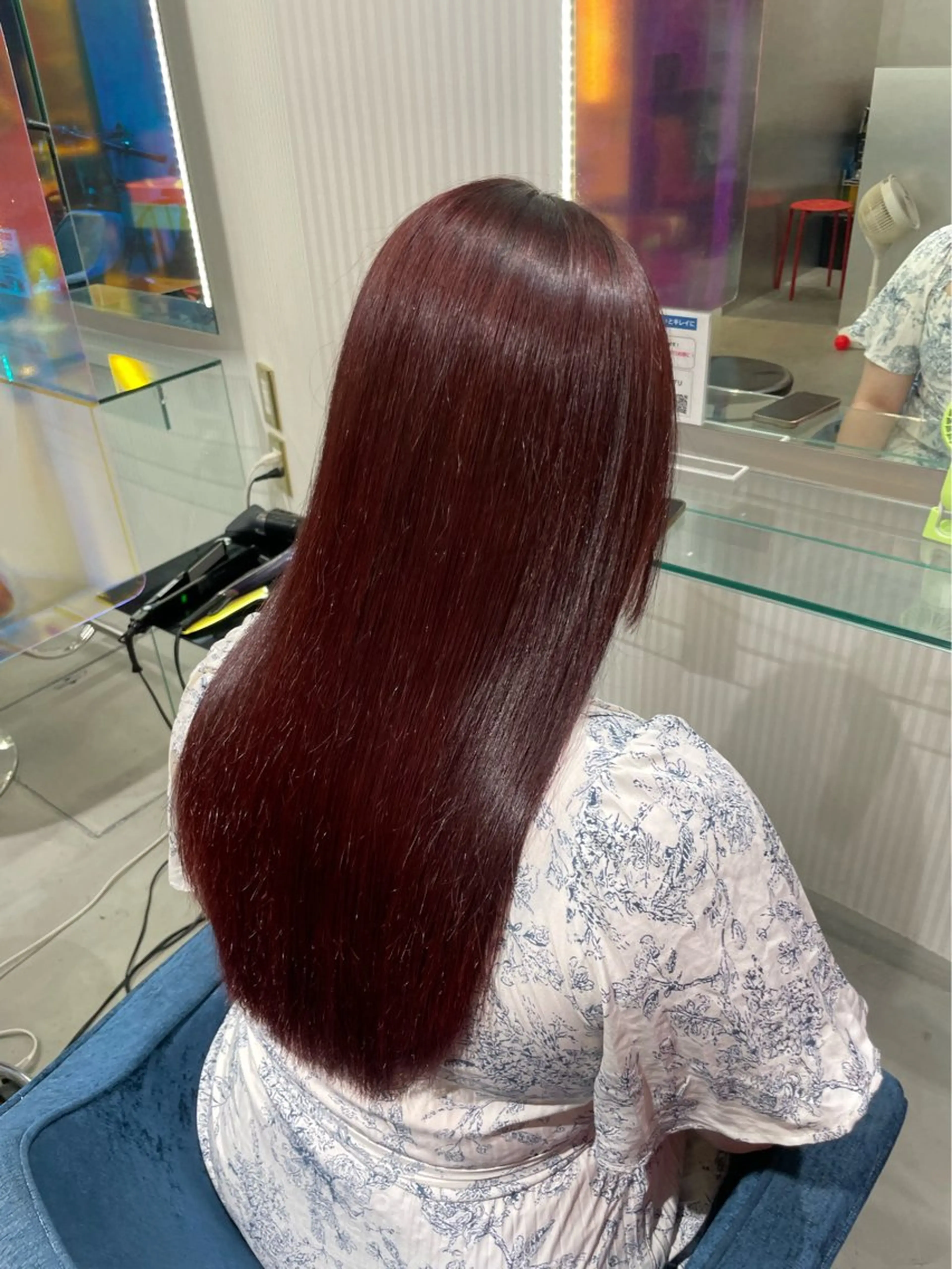 ロング カラー 安井まゆ _Box mico.のヘアスタイル