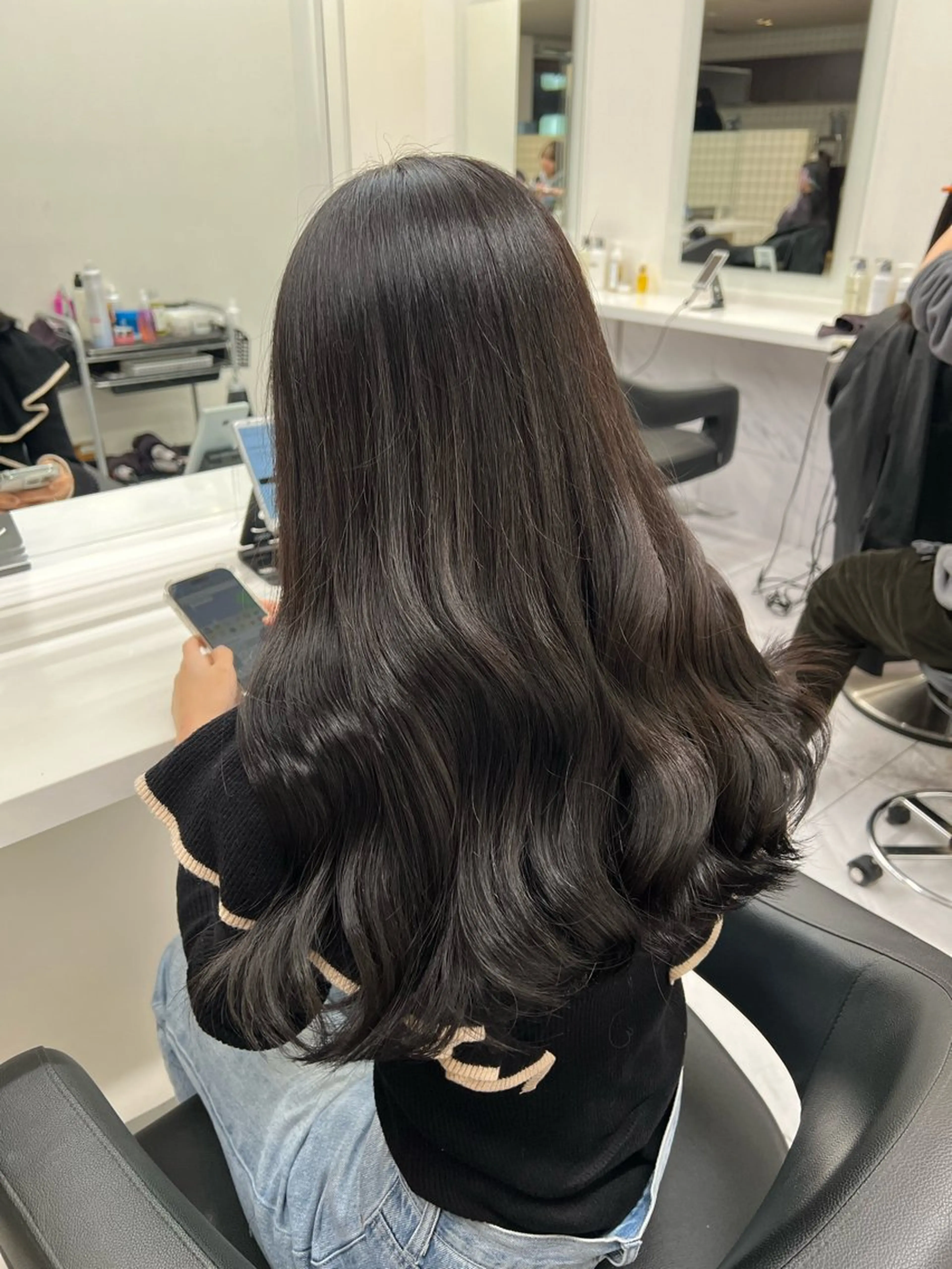 ロング カラー ヘアカラー トリートメント 韓国レイヤーカット /REIのヘアスタイル