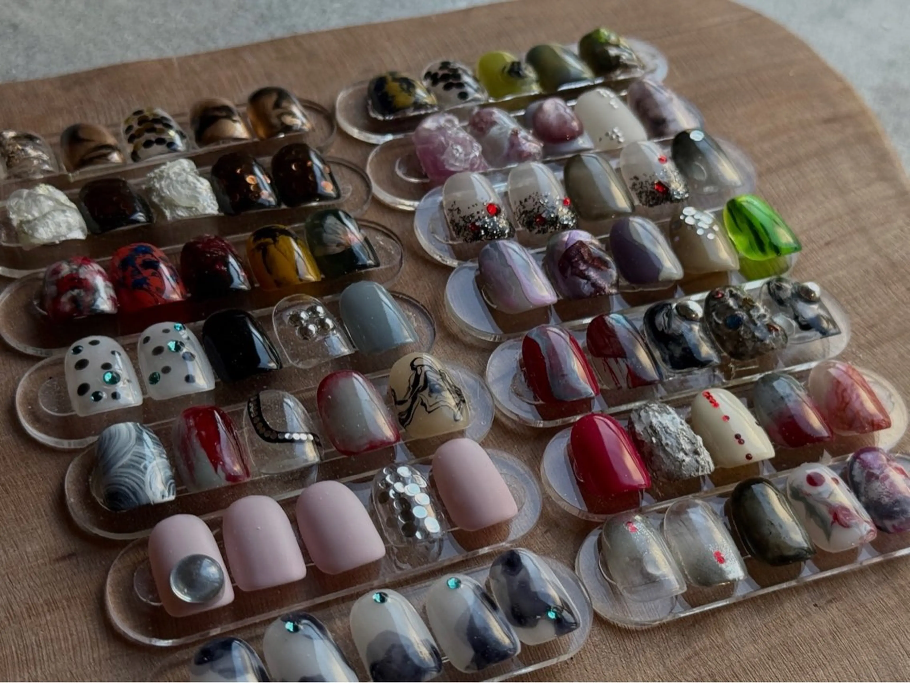 【オフ有り】個性派定額design 10本の写真