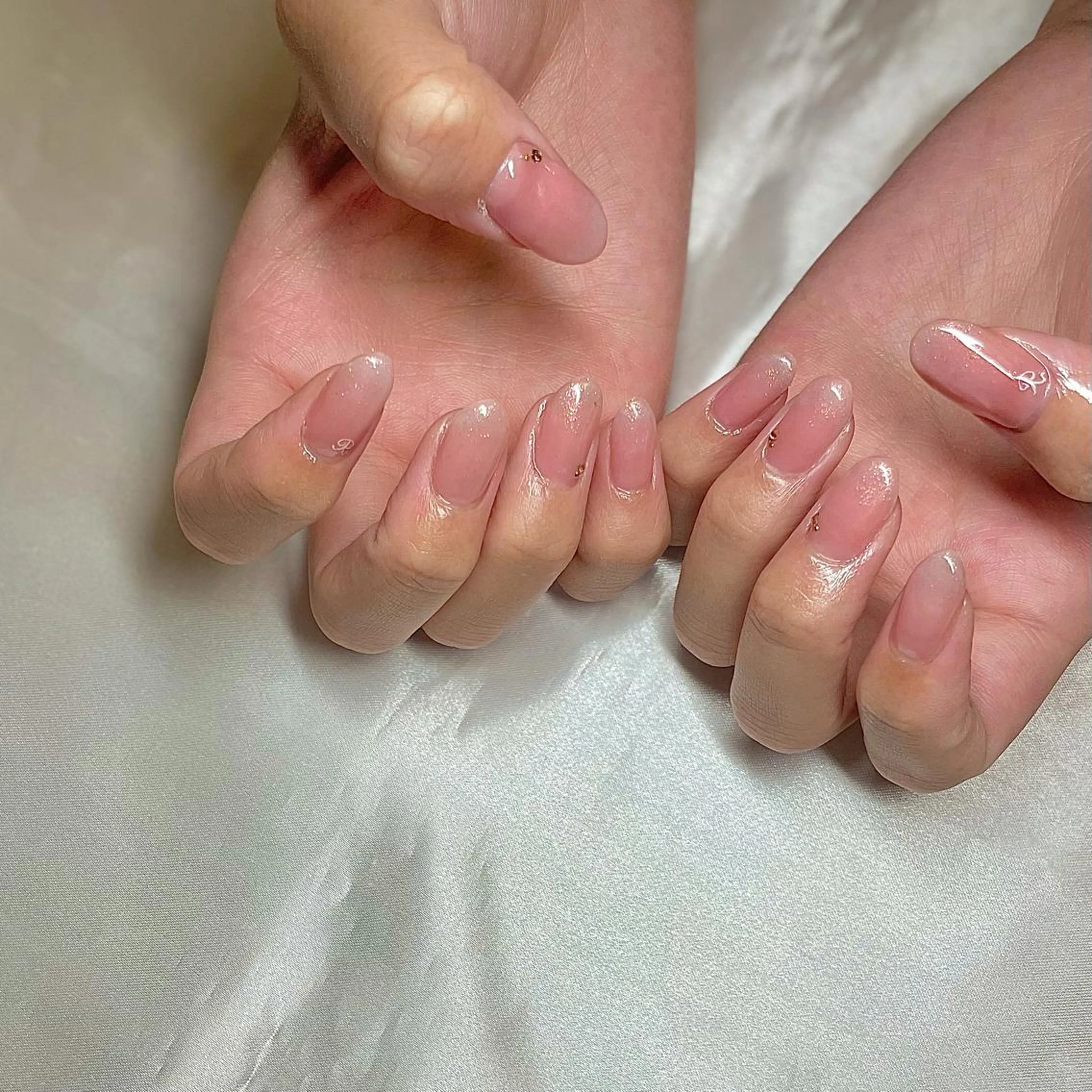 ミディアム カラー パーマ ヘアアレンジ メンズ キッズ ネイル マツエク・マツパ グラデーションカラー グラデーション nail&eye Aoのマツエク・マツパデザイン