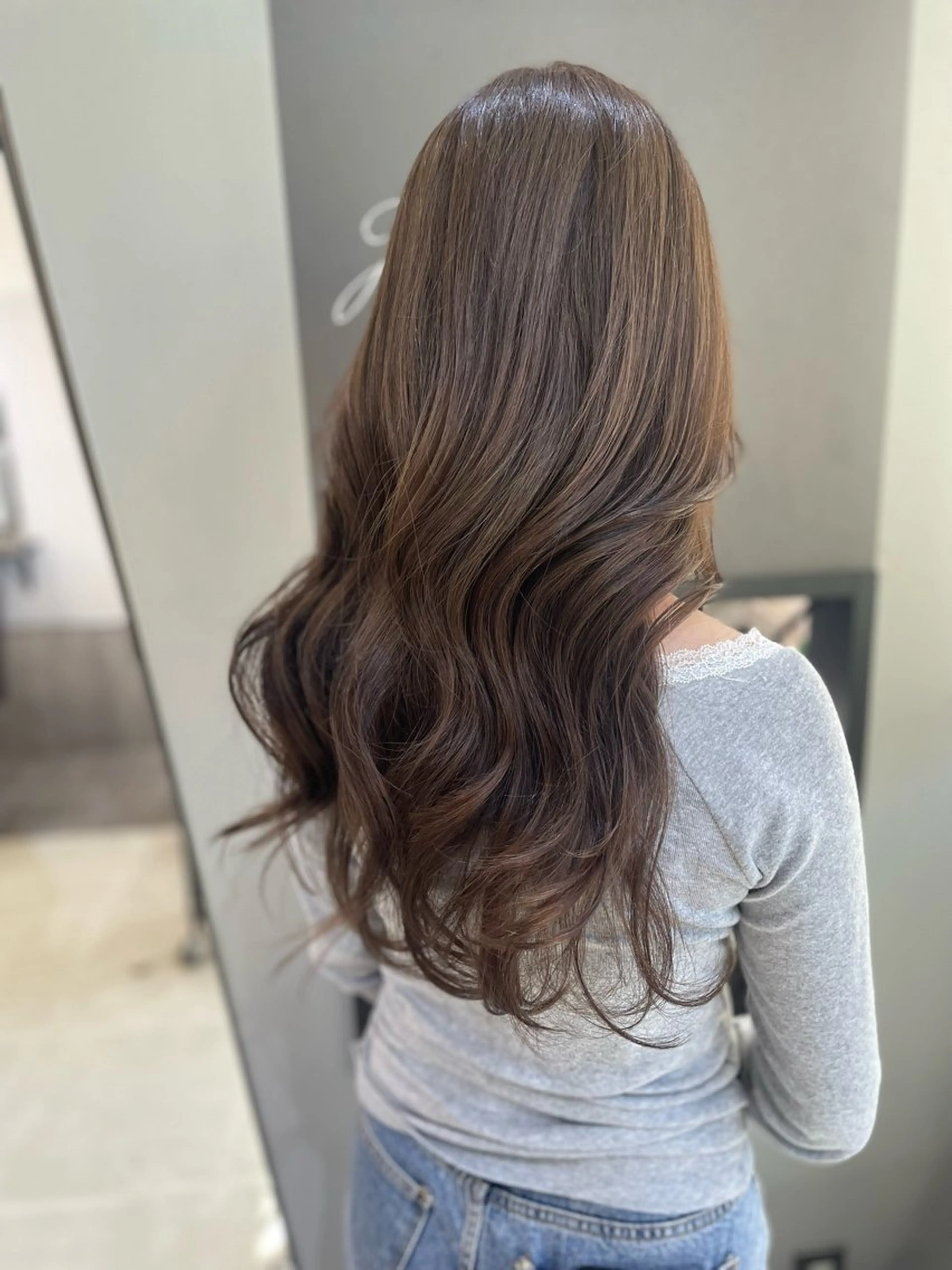 ロング レイヤーカット AIRI layer cut hairのヘアスタイル