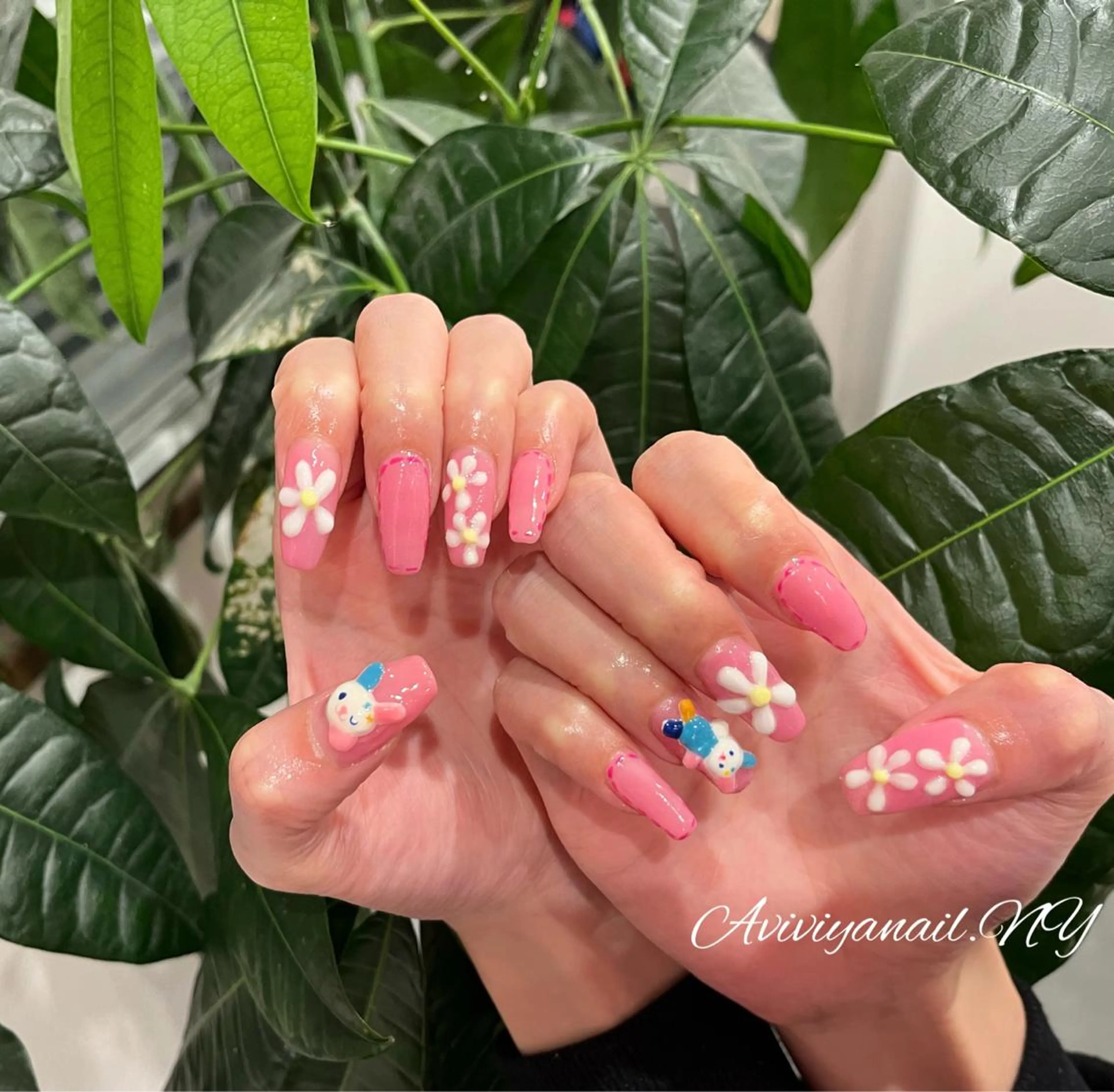 ネイル AviviyaNail所属・kubo ayaのネイルデザイン