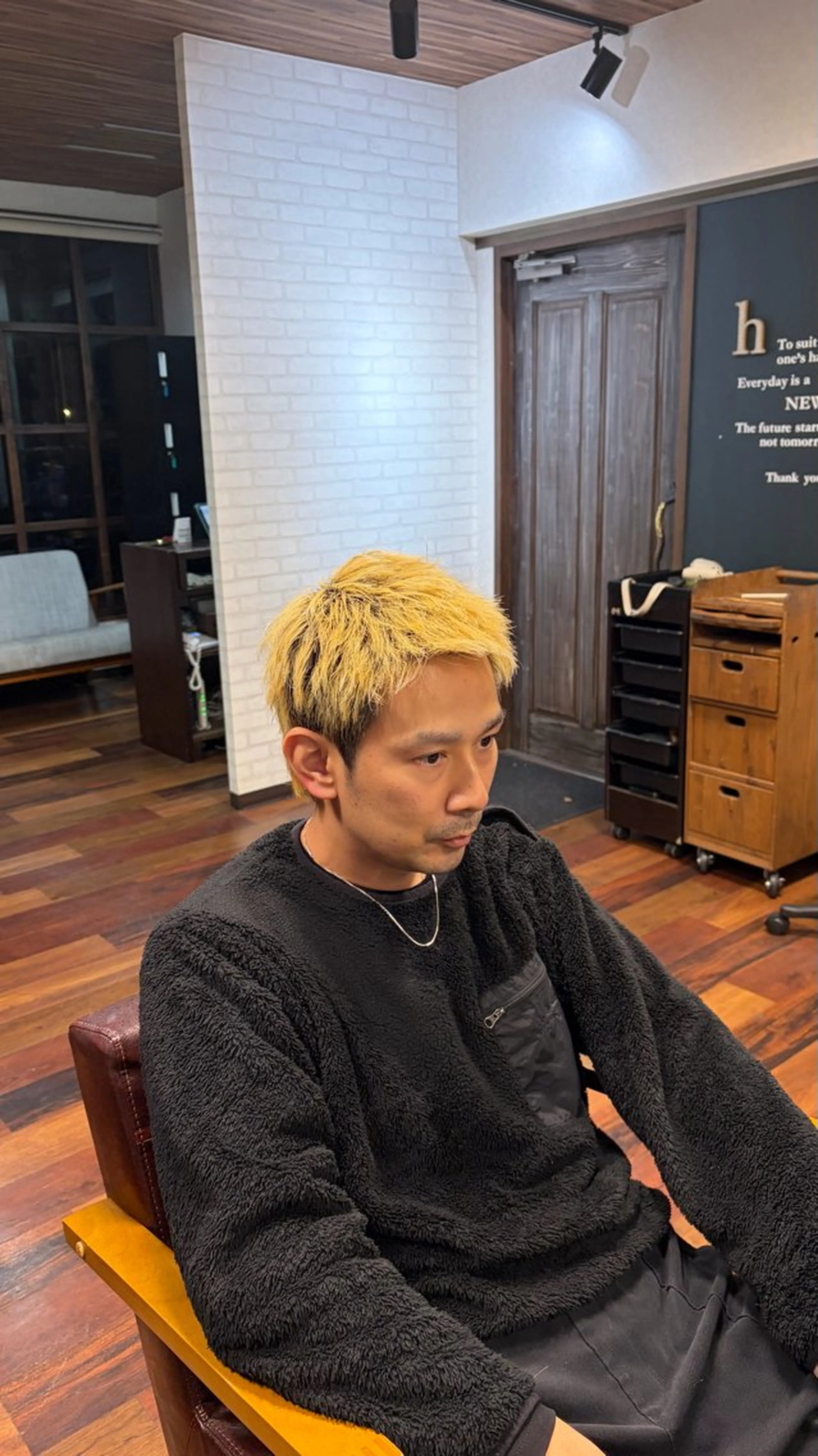 ショート 東尾 凜のヘアスタイル