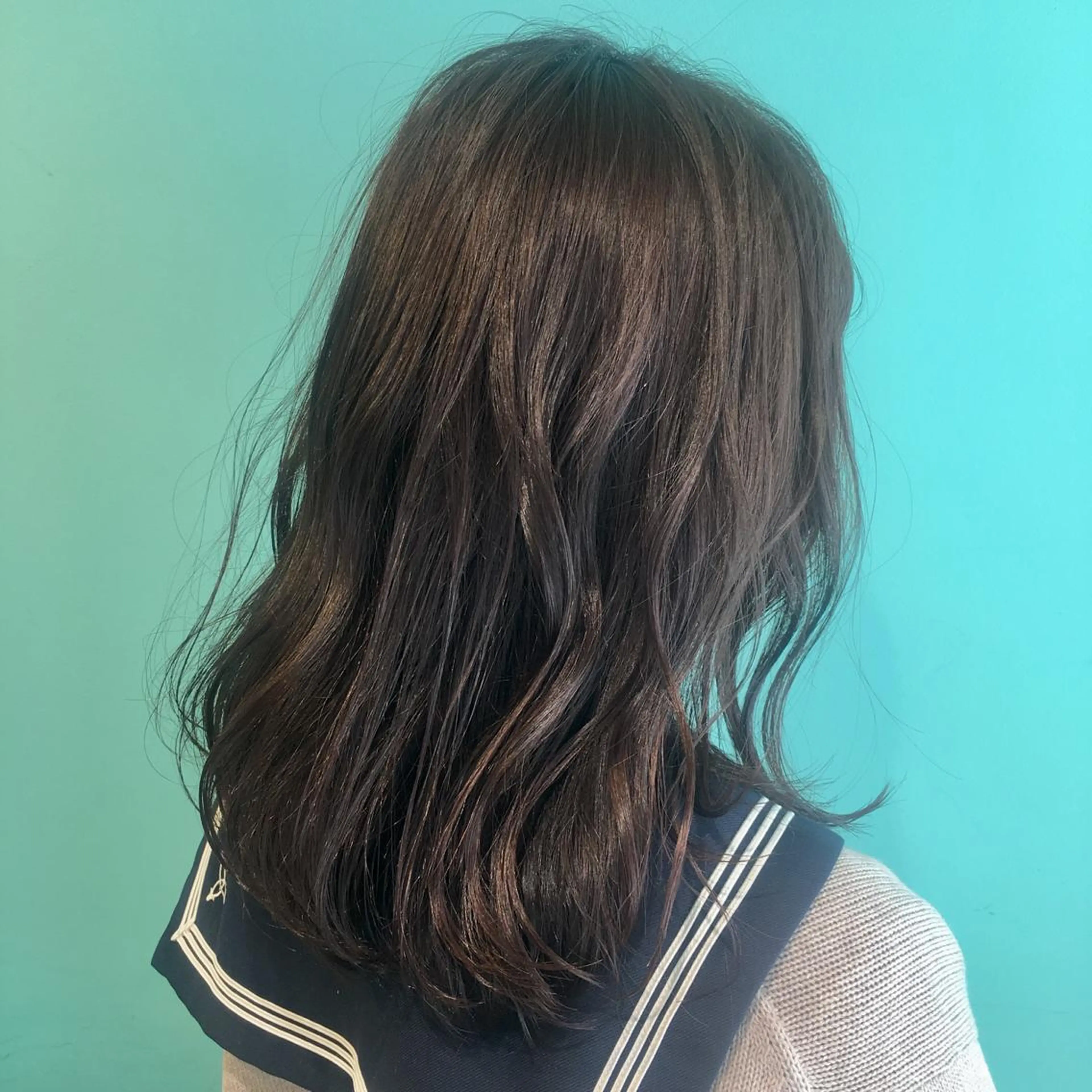 セミロング カラー パーマ さかい なつみのヘアスタイル