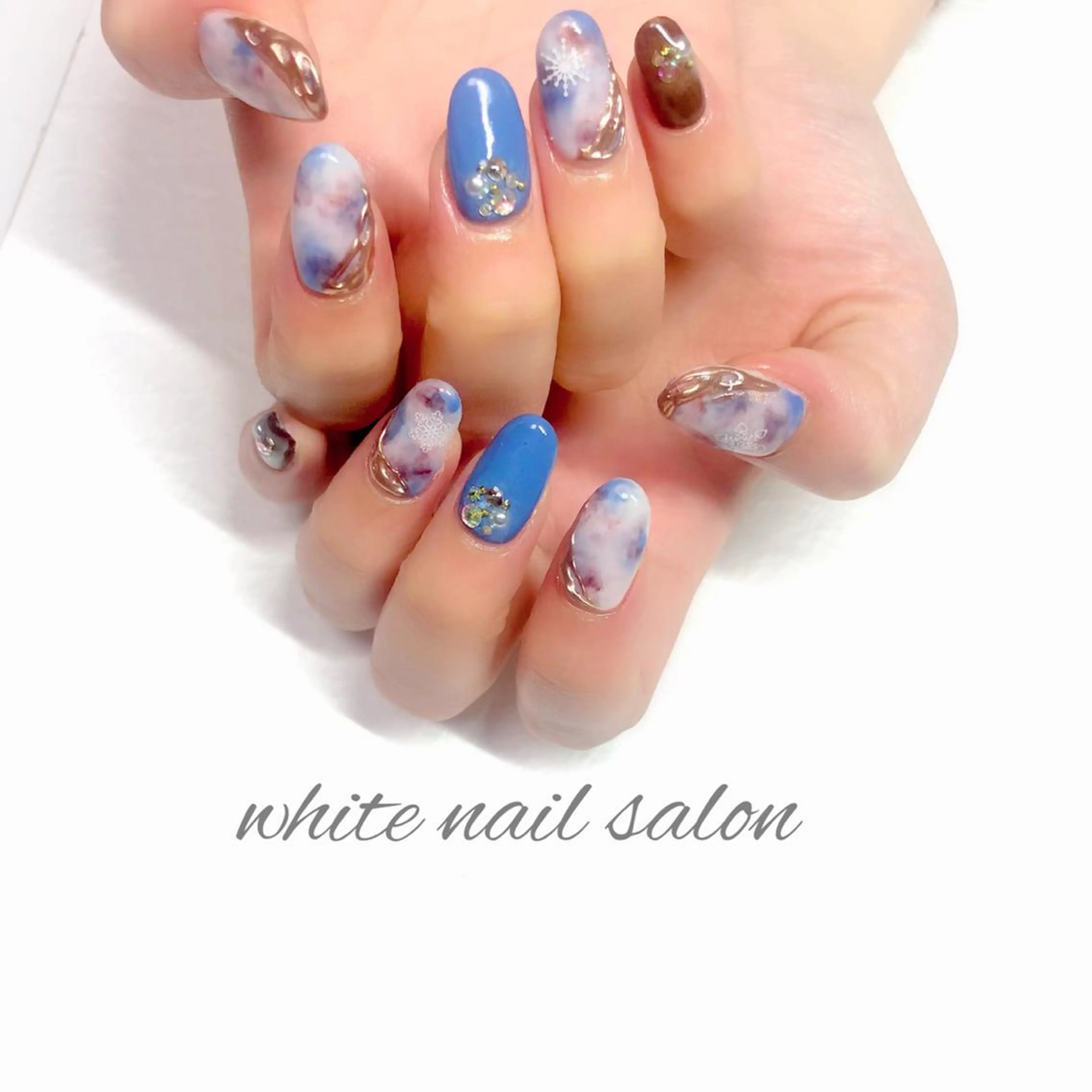 ネイル フットネイル ジェルネイル ハードジェル 持ち込み オフィスネイル ハンドネイル white nail salonのネイルデザイン