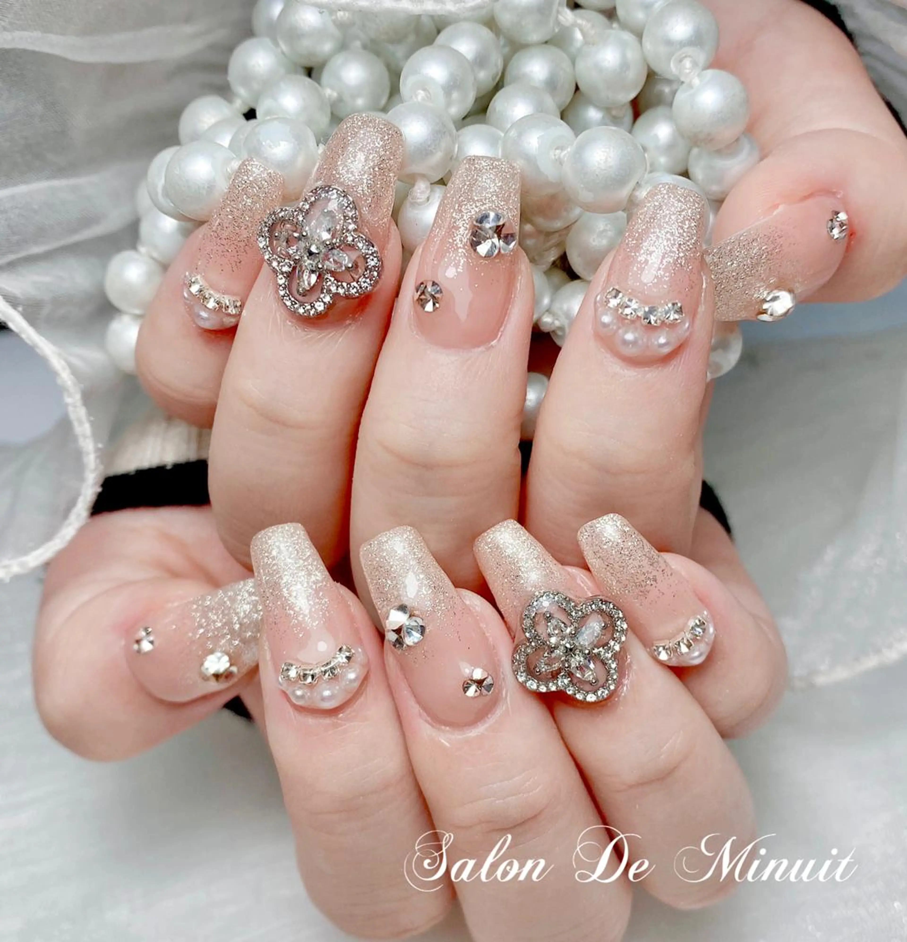 ネイル ハンドネイル ハンドケア Momo 🤍のネイルデザイン