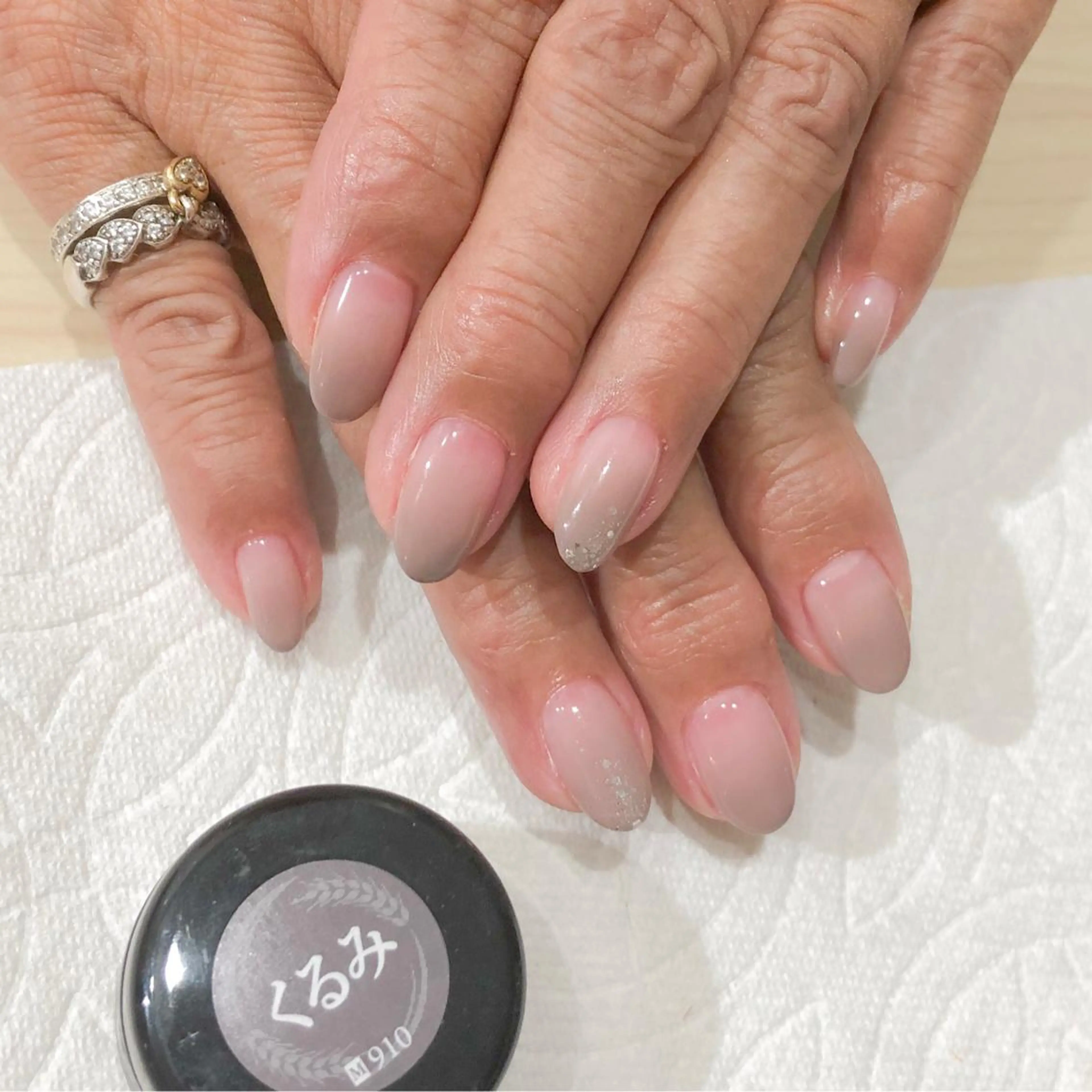 ネイル 黒沢 直子のネイルデザイン