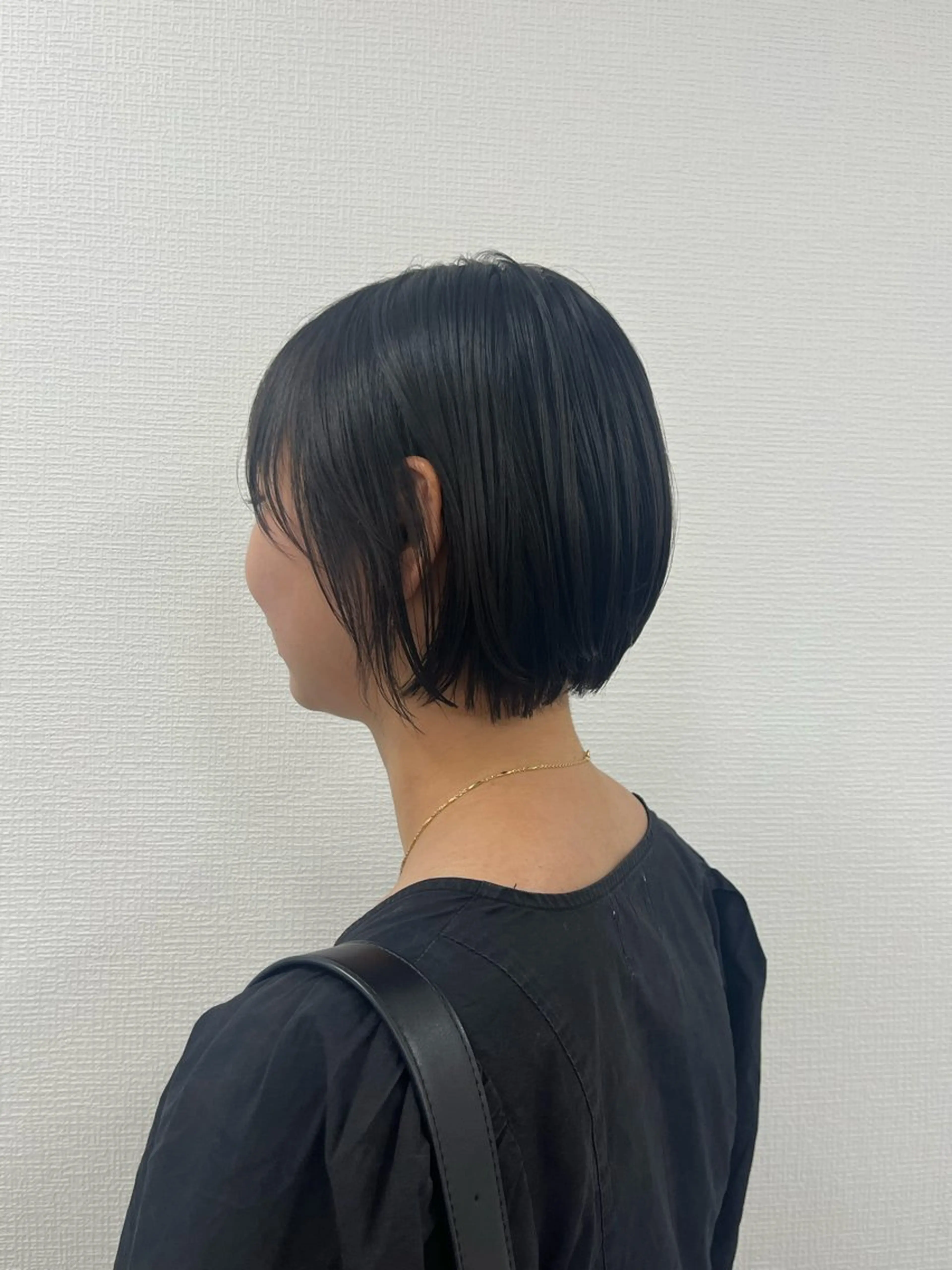 ショート カット トリートメント 透明感うる艶カラー 🤍吉島環のヘアスタイル