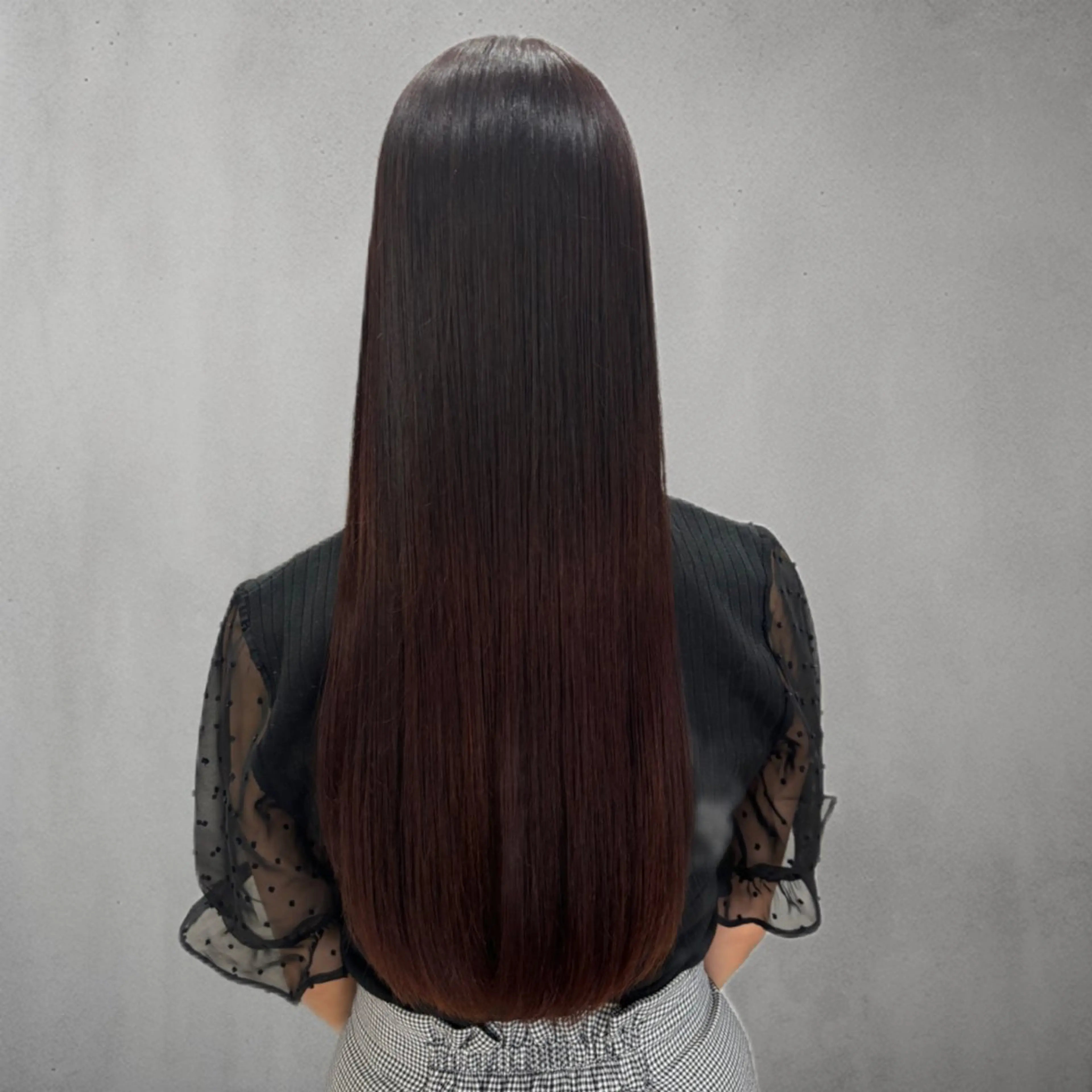 ロング カラー ブラウンカラー レッドカラー レッドブラウン トリートメント 丸山 早紀のヘアスタイル