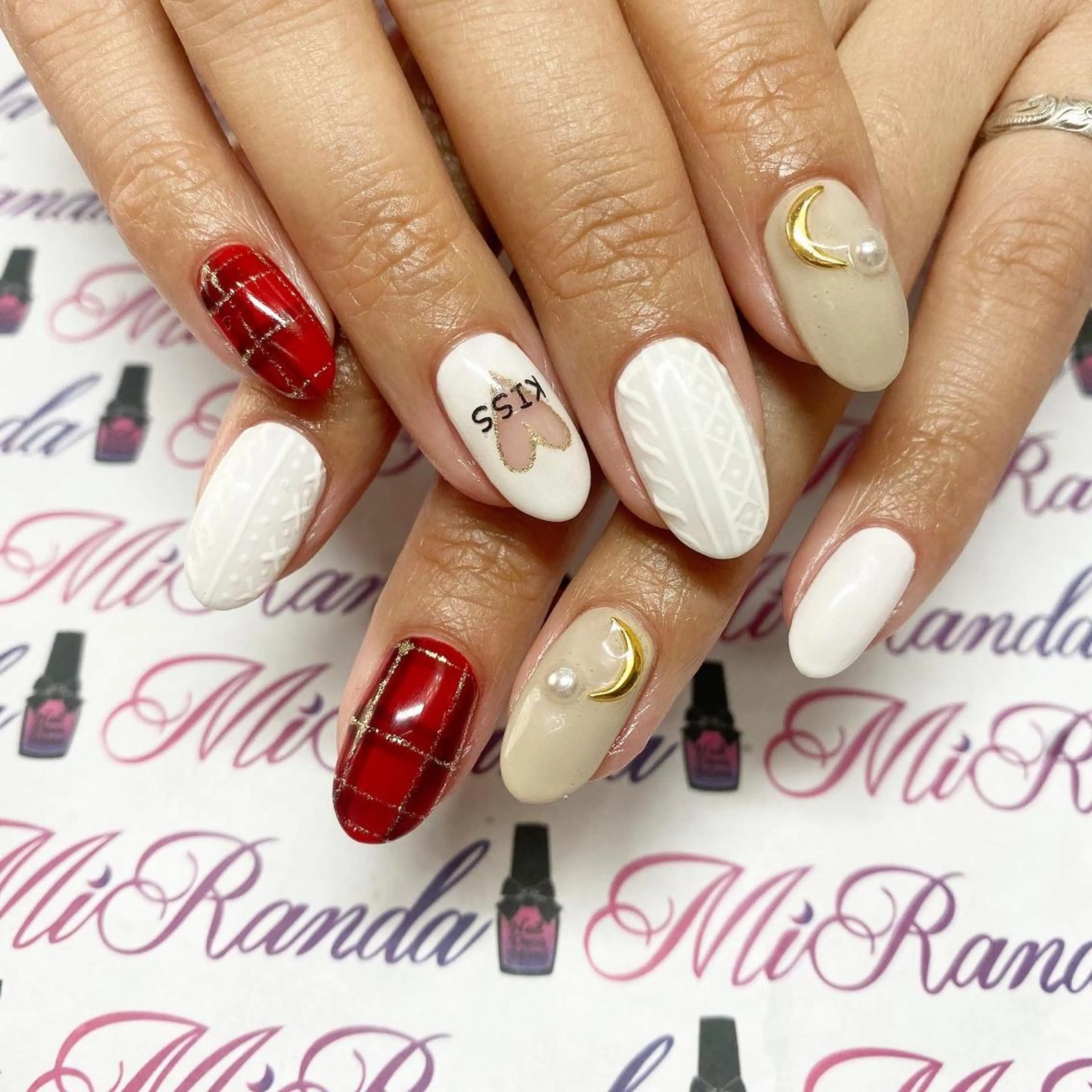 ネイル MiRanda Nail所属・MiRanda 保坂 舞のネイルデザイン