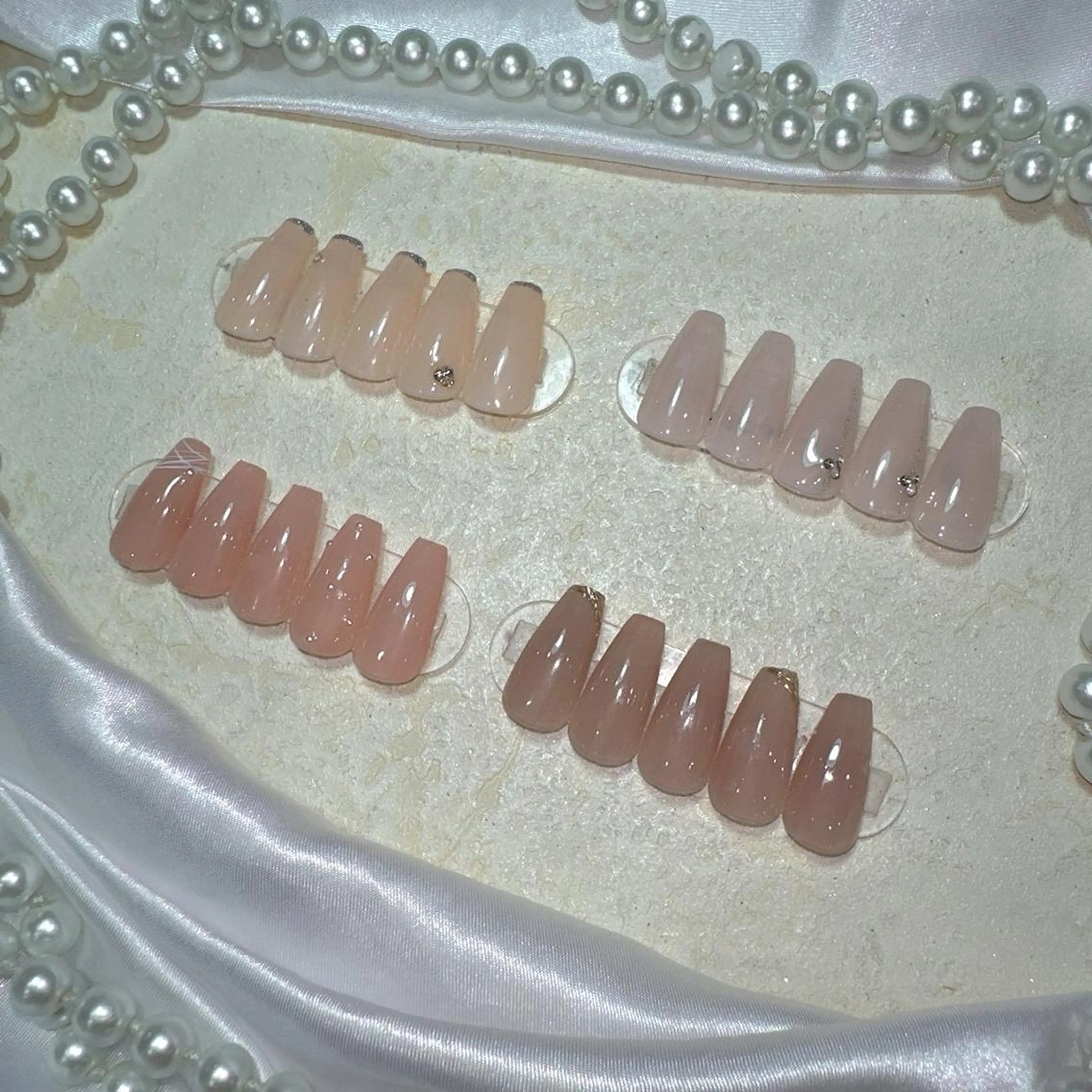 ネイル アートネイル フラッシュネイル ジェルネイル 氷ネイル・うるうるネイル キラキラネイル You&Me Yuiのネイルデザイン