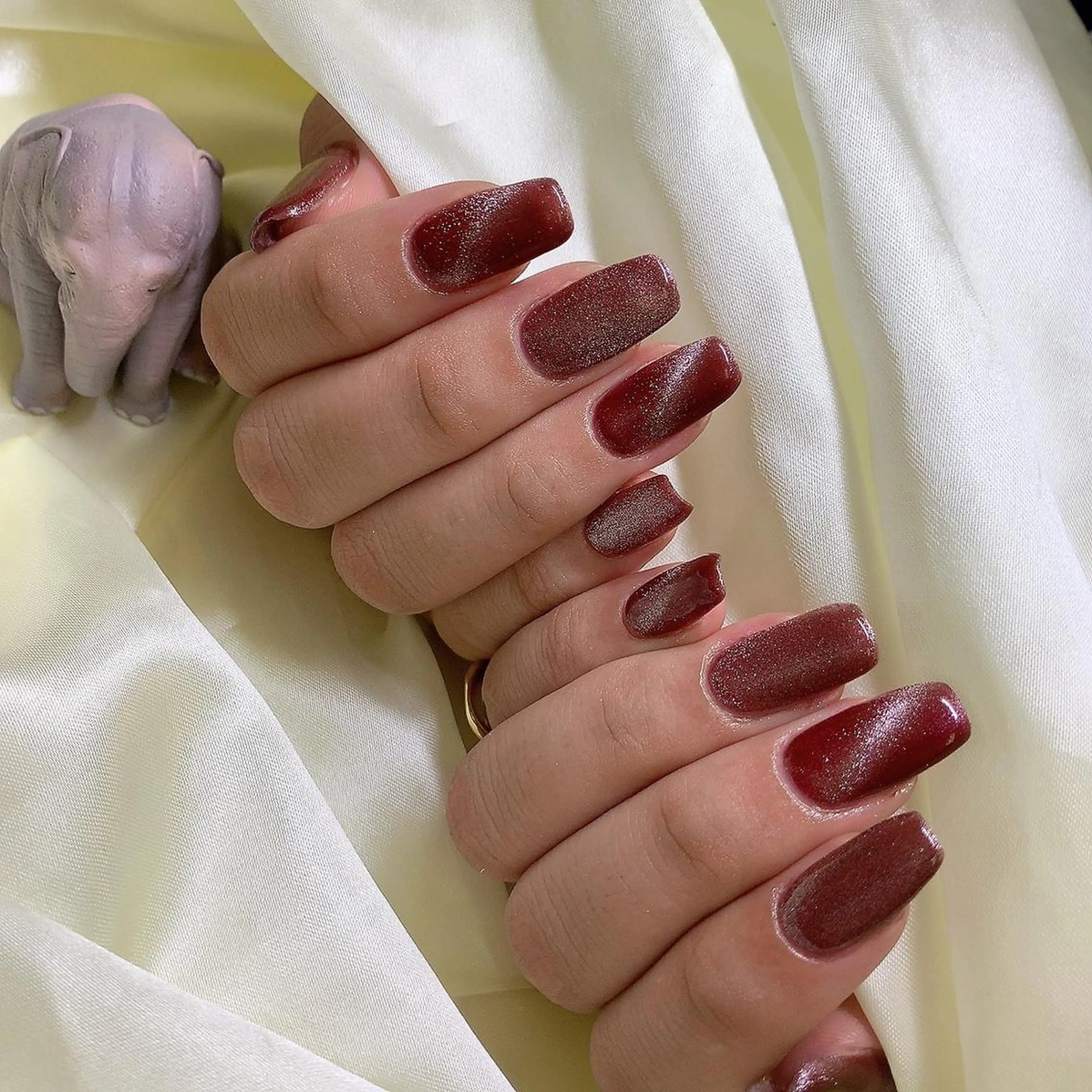 ネイル ハンドネイル ハンドケア Nov. ネイルサロンのネイルデザイン