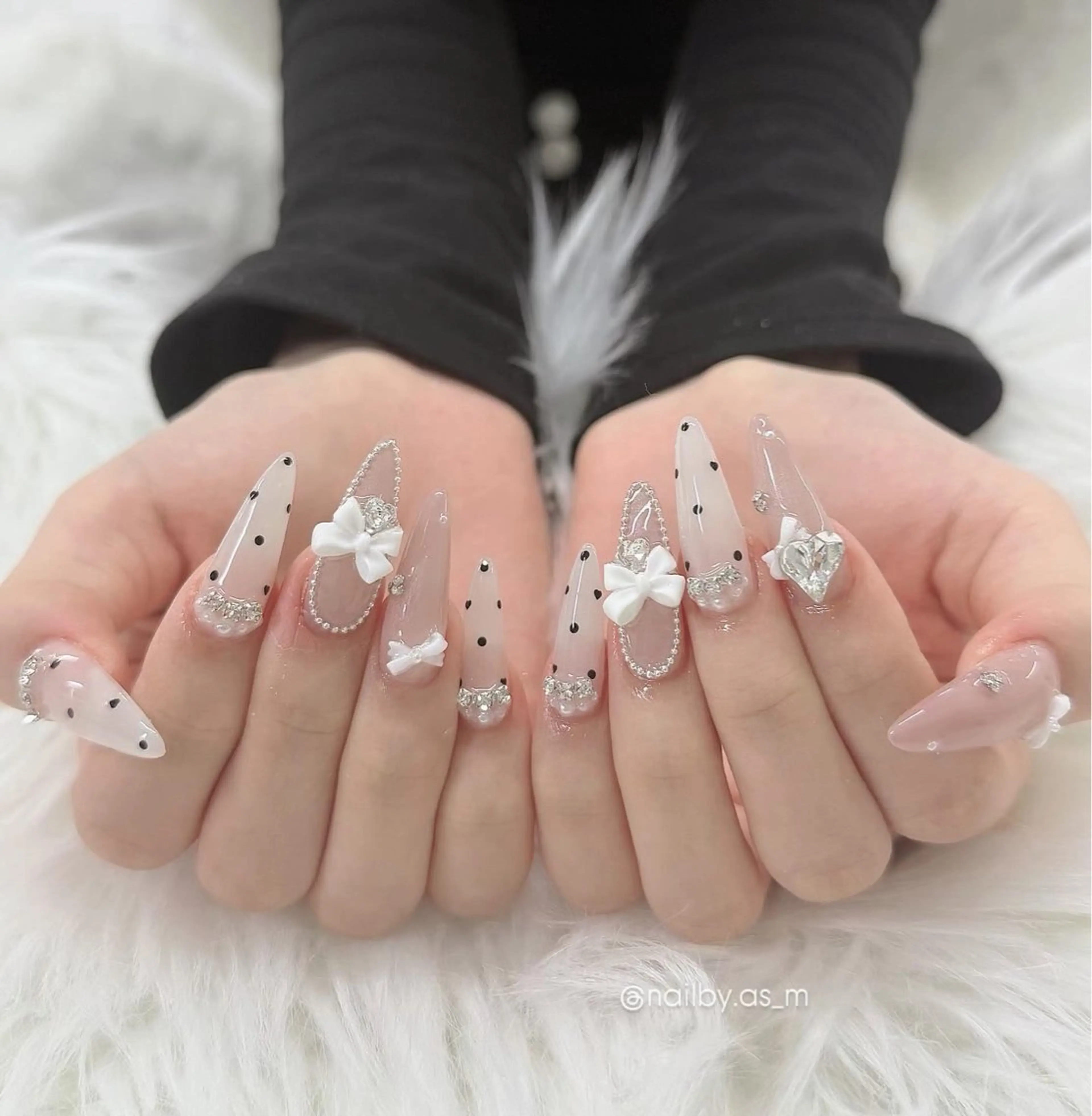 ネイル ハンドネイル MARU Nail Salon所属・落合 明日美のネイルデザイン