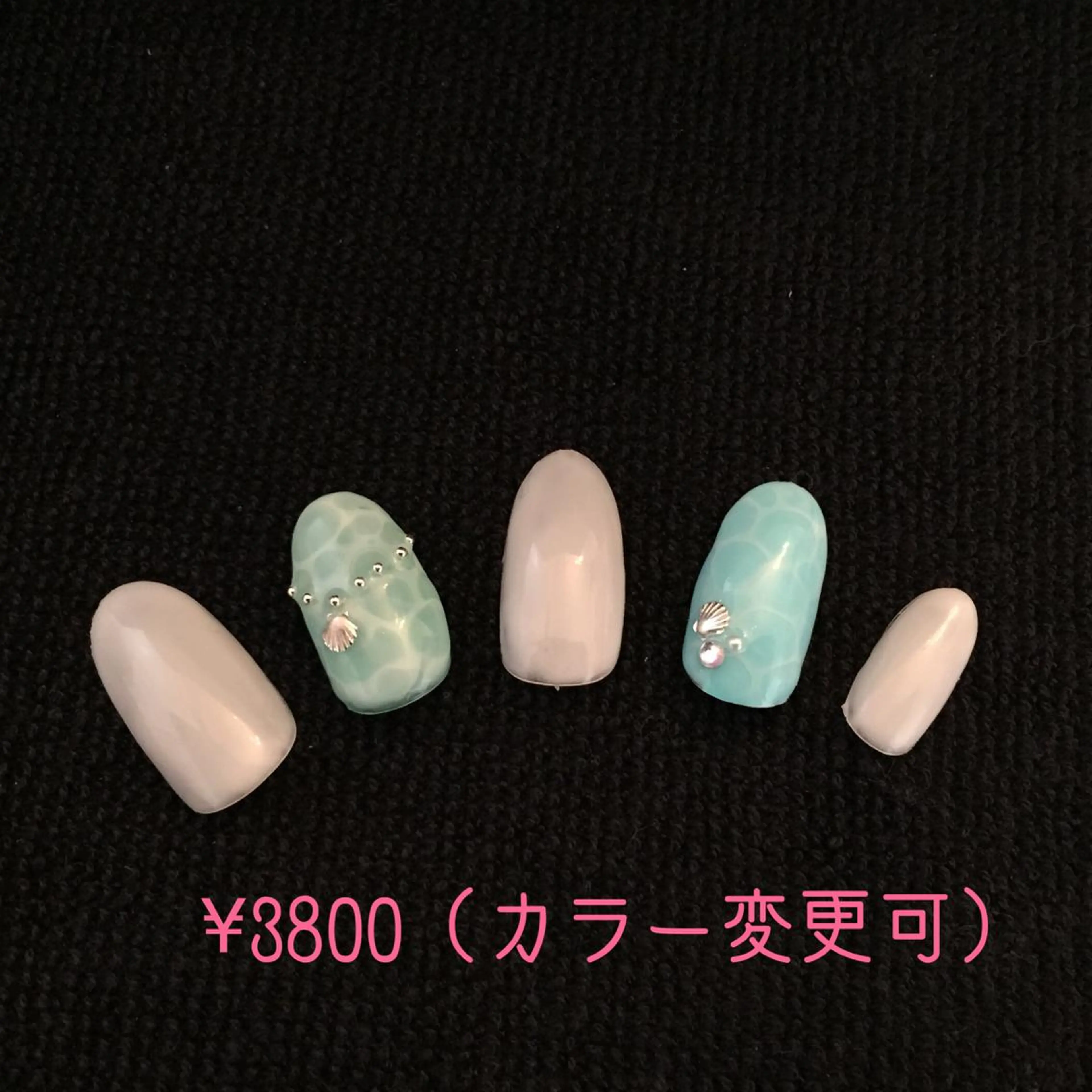 ネイル BANBINANAIL所属・イリネコ マリのネイルデザイン