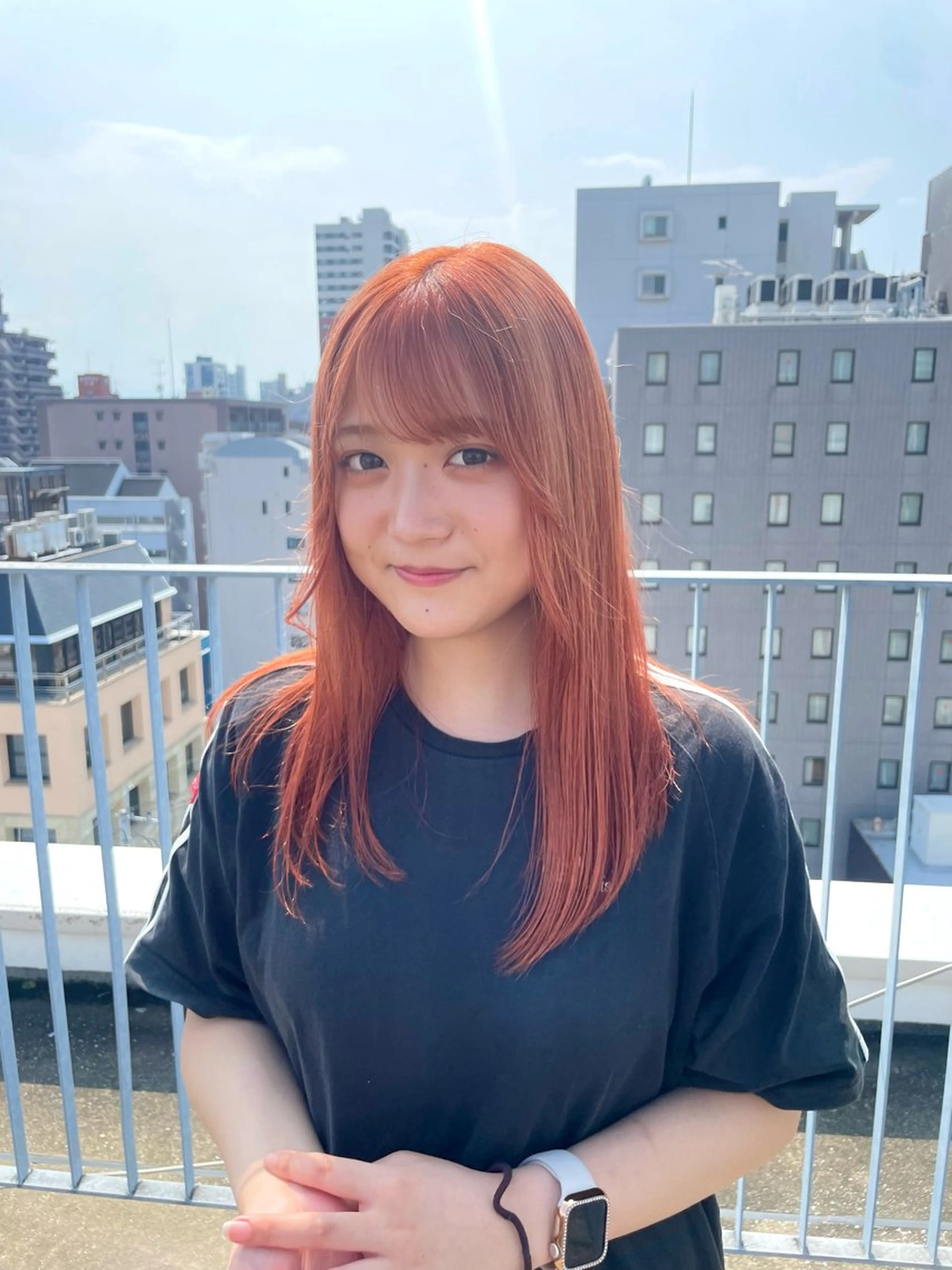 セミロング カラー オレンジ lani hair salon所属・SHOTO ハイトー ン/デザインカラーのヘアスタイル