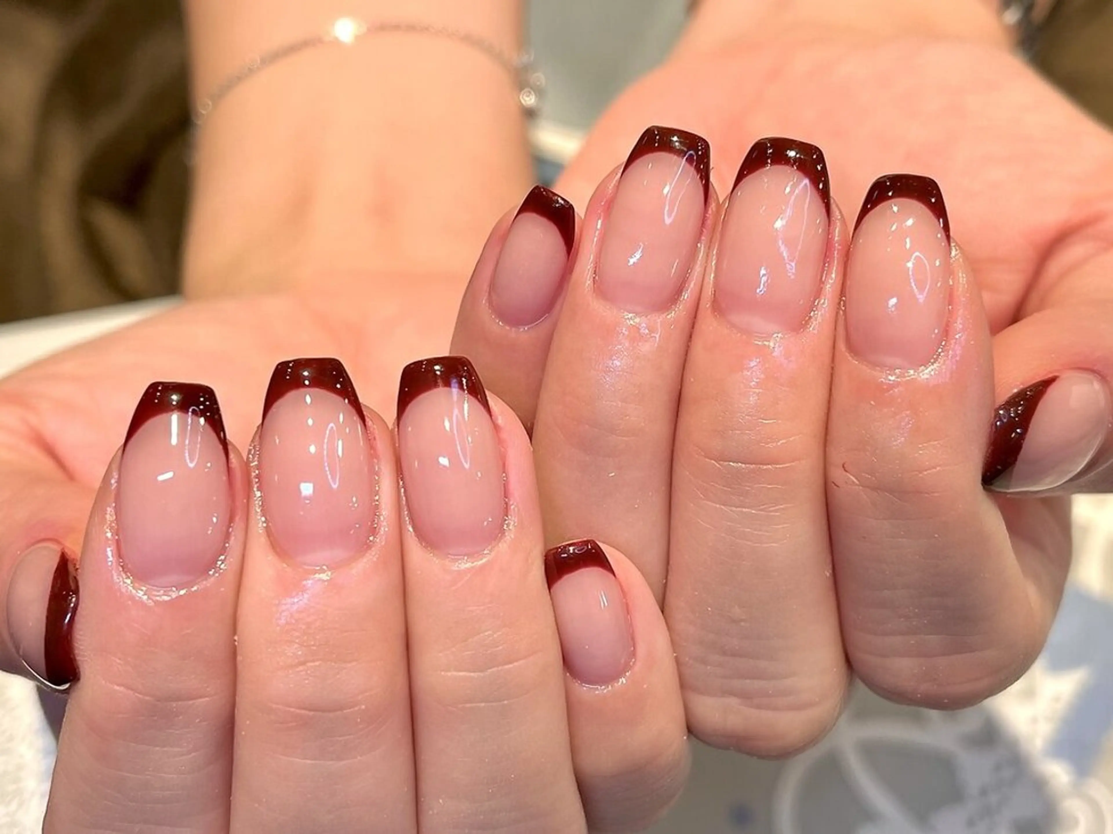 フレンチネイル　クリアベース  大人定番フレンチ【新規オフ無料】 ¥6980の写真