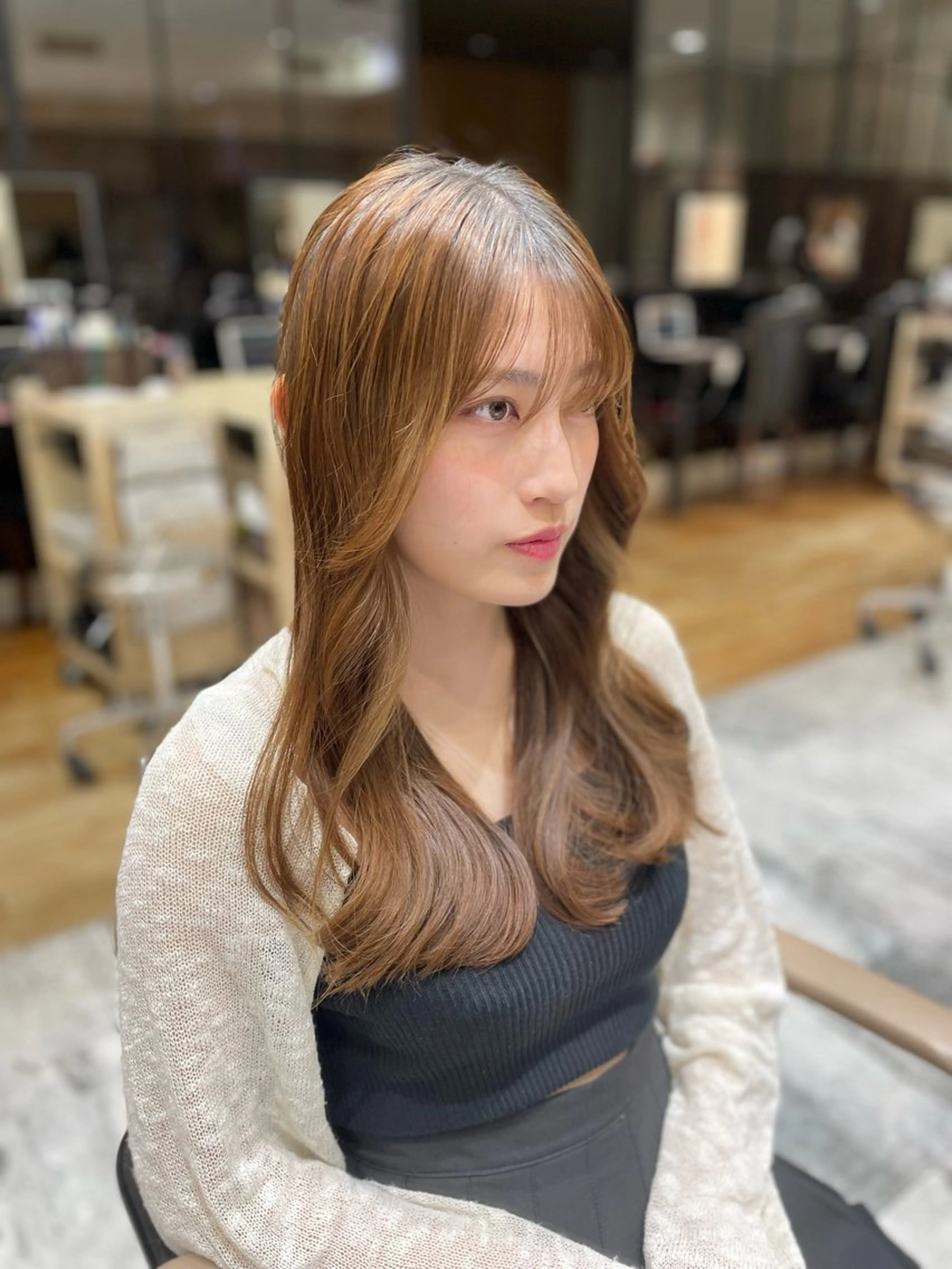 セミロング カット ヘアカラー トリートメント ヘッドスパ 前髪顔まわりカット 🌈中村海聖のヘアスタイル