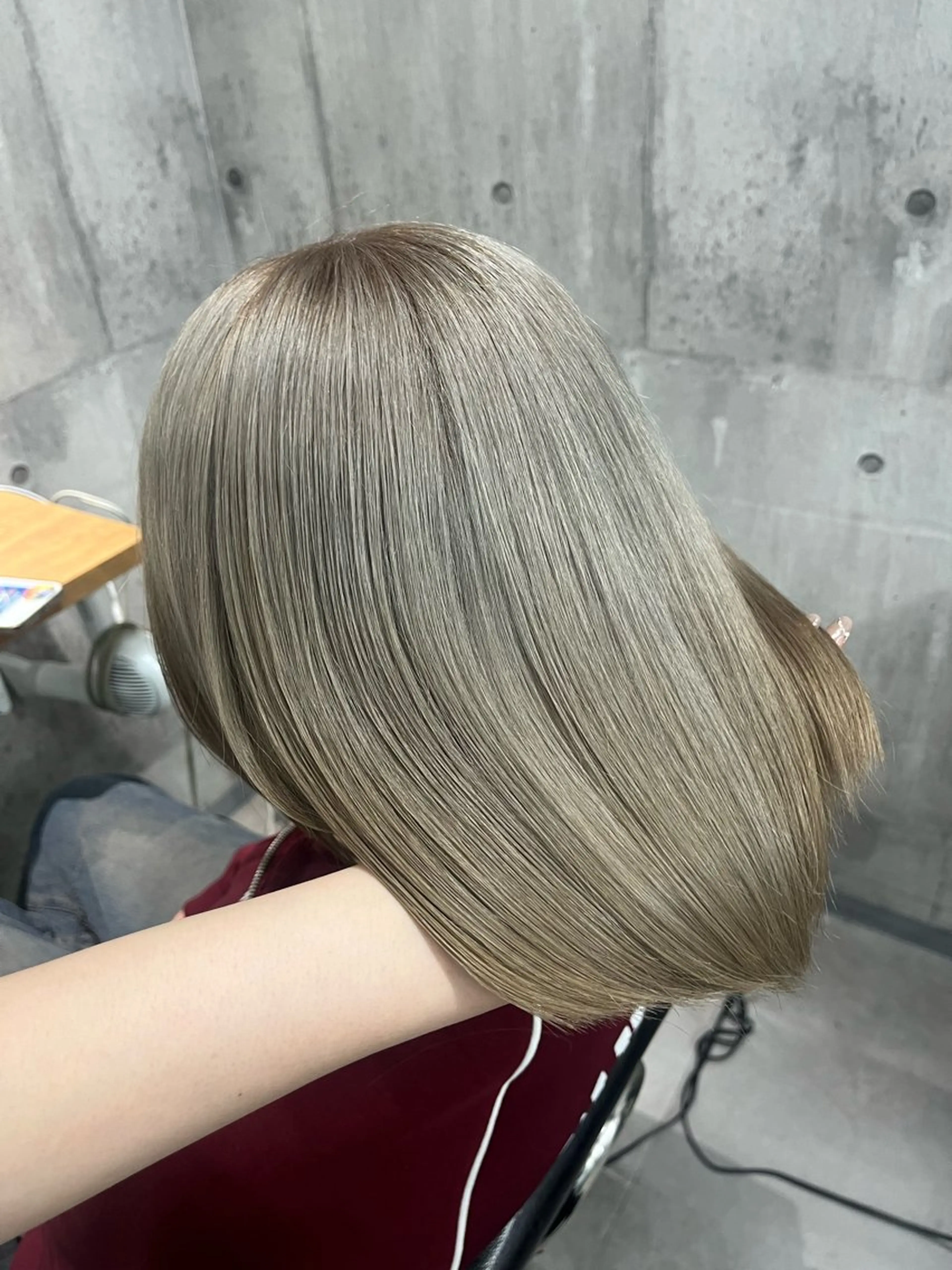 ミディアム カラー カット ヘアカラー トリートメント ヘアセット newi赤羽 HINATAのヘアスタイル