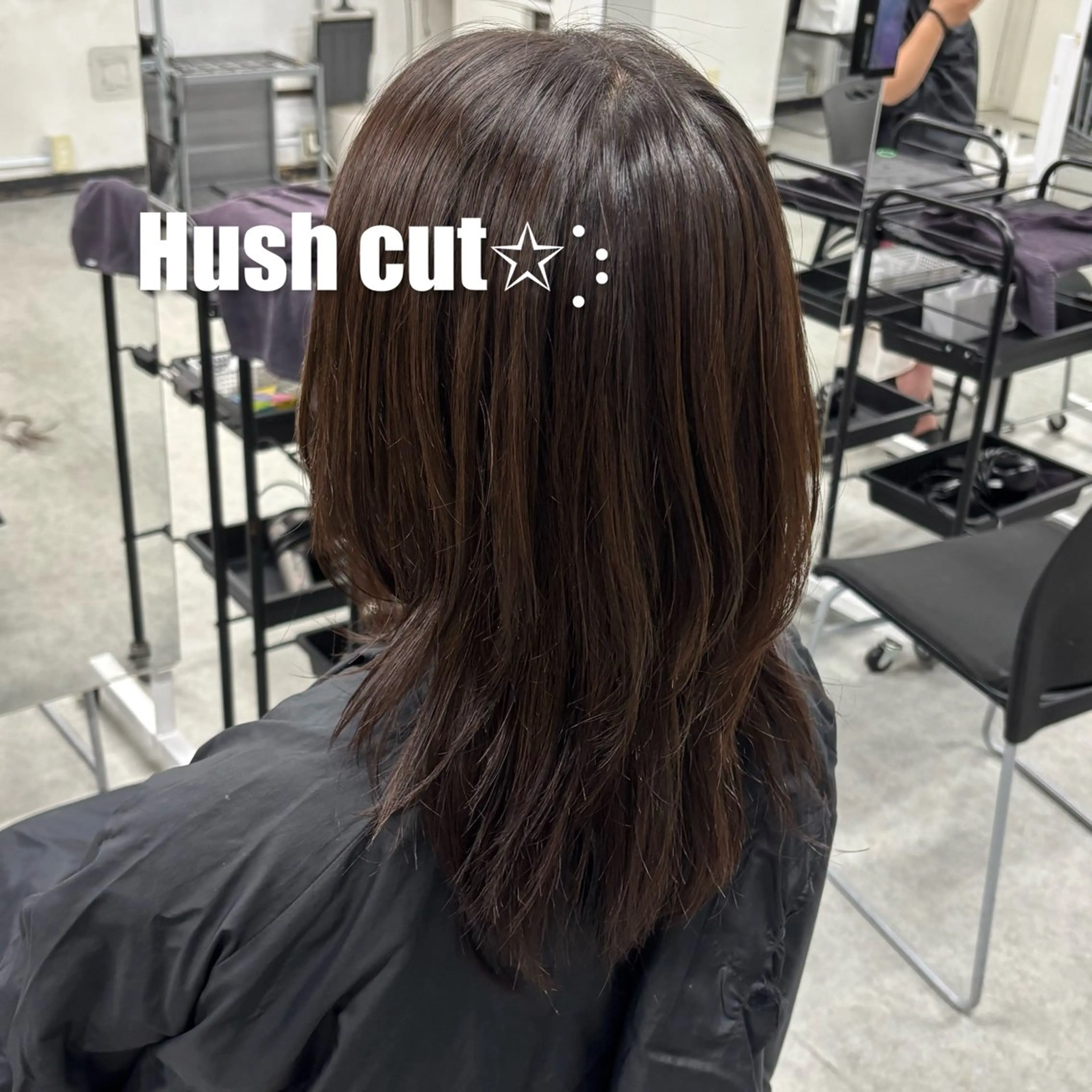 ウルフカットorハッシュカット+ダブルカラーの写真