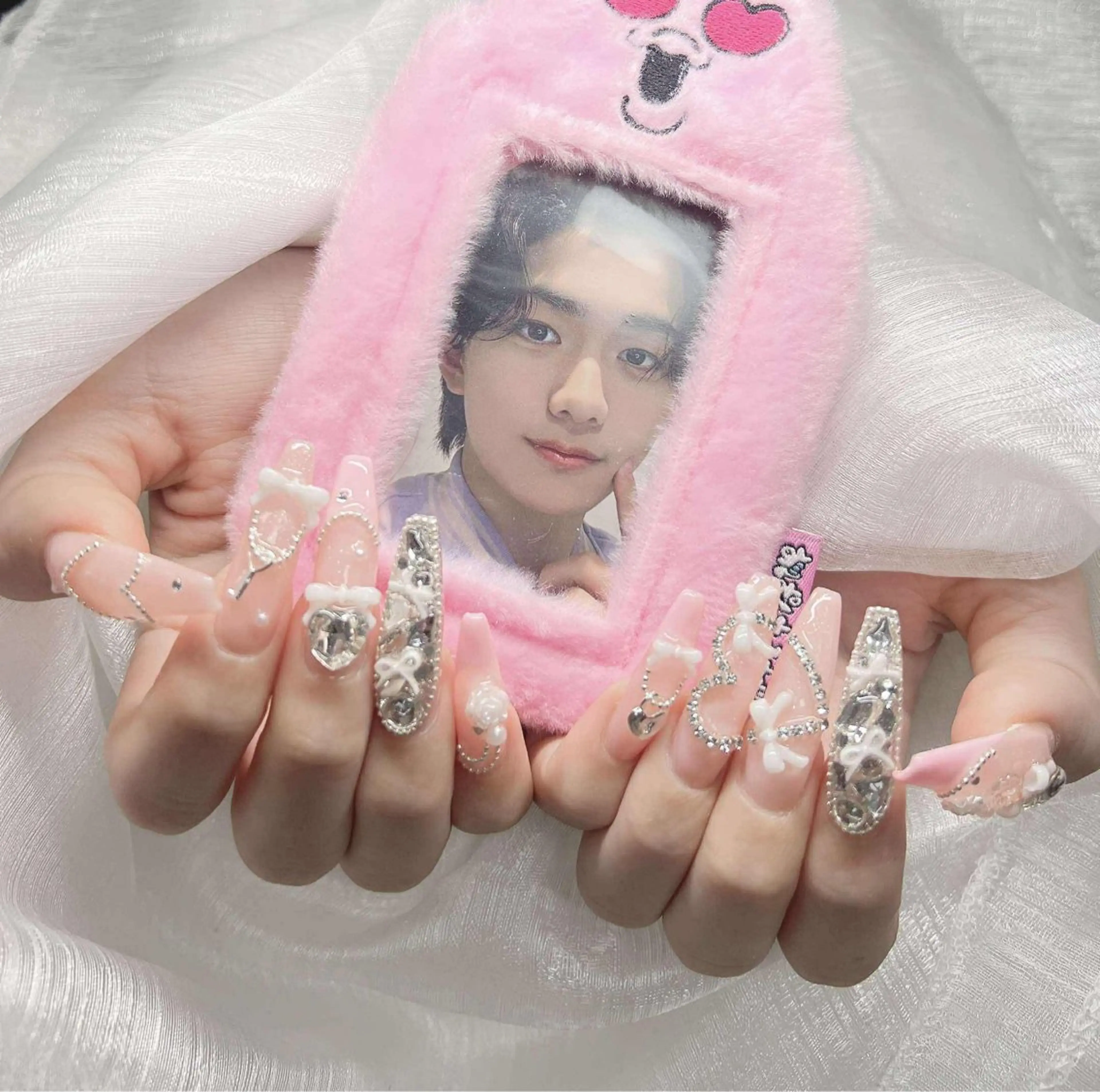 ネイル ハンドネイル Lee Nailsのネイルデザイン