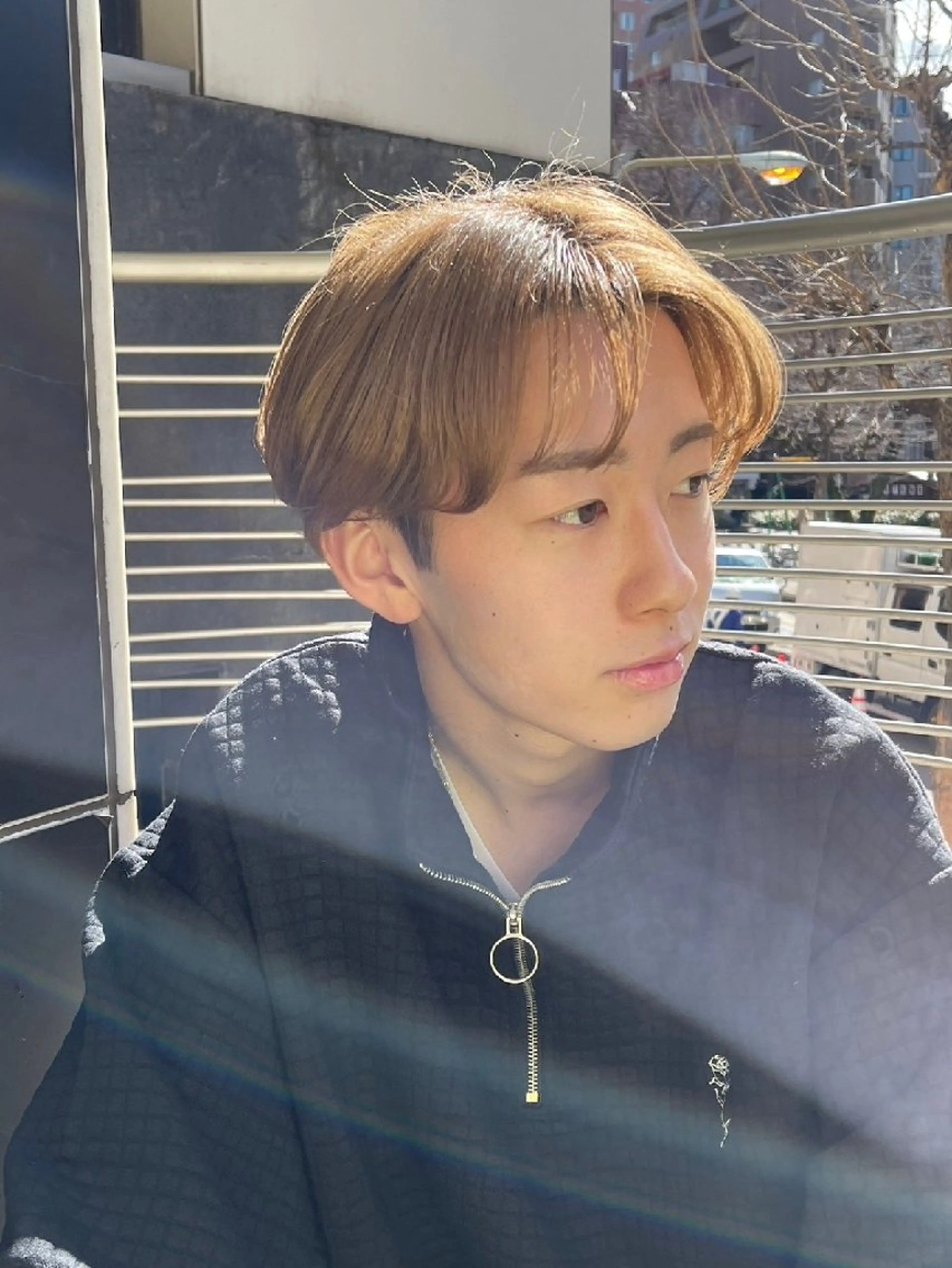 メンズ センターパート メンズハイトーン 美髪✨LAKOLA  池袋✨のヘアスタイル