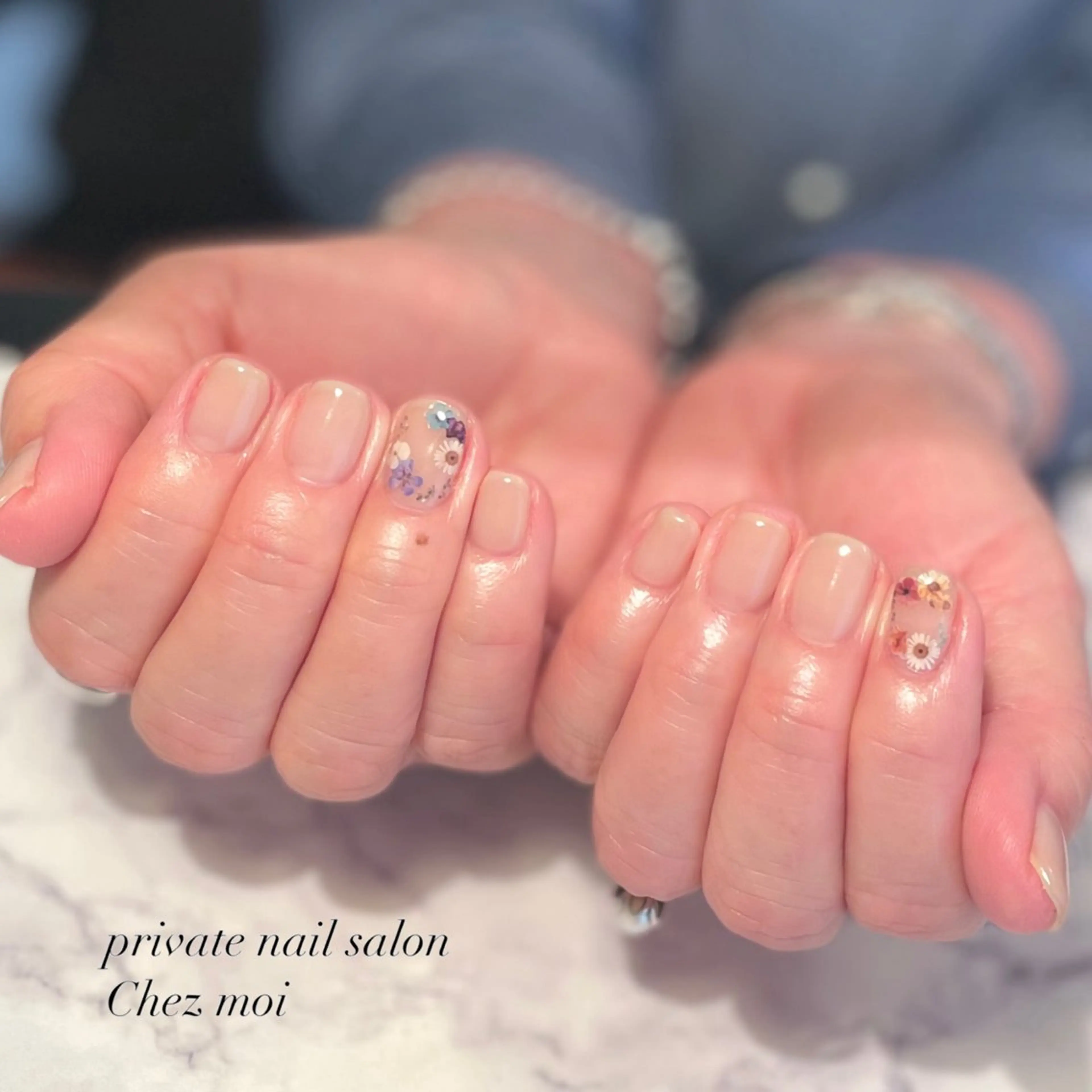 ネイル KOMINE TOMOKOのネイルデザイン