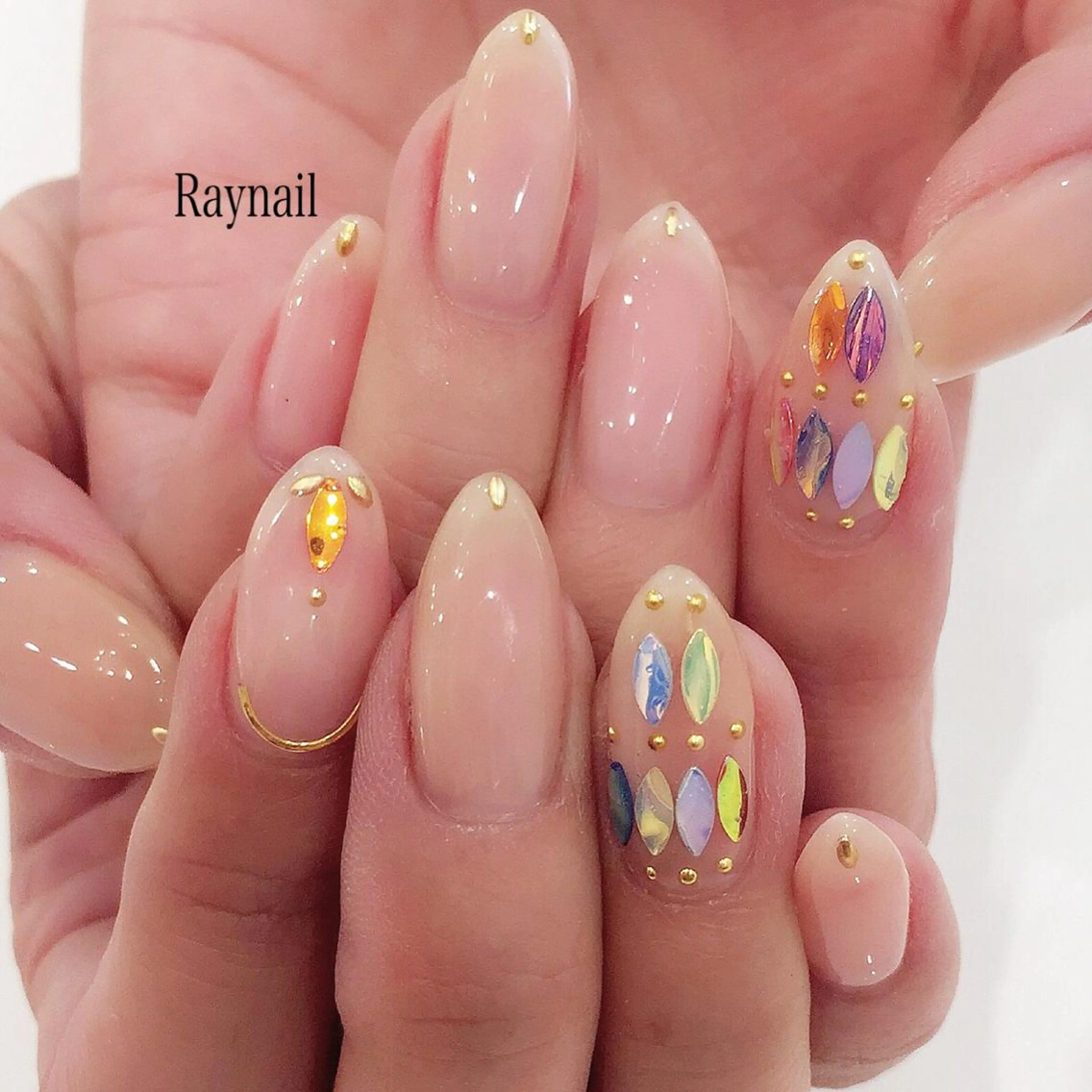 ネイル nailstudio ′ecole所属・nailstudio ′ecoleのネイルデザイン