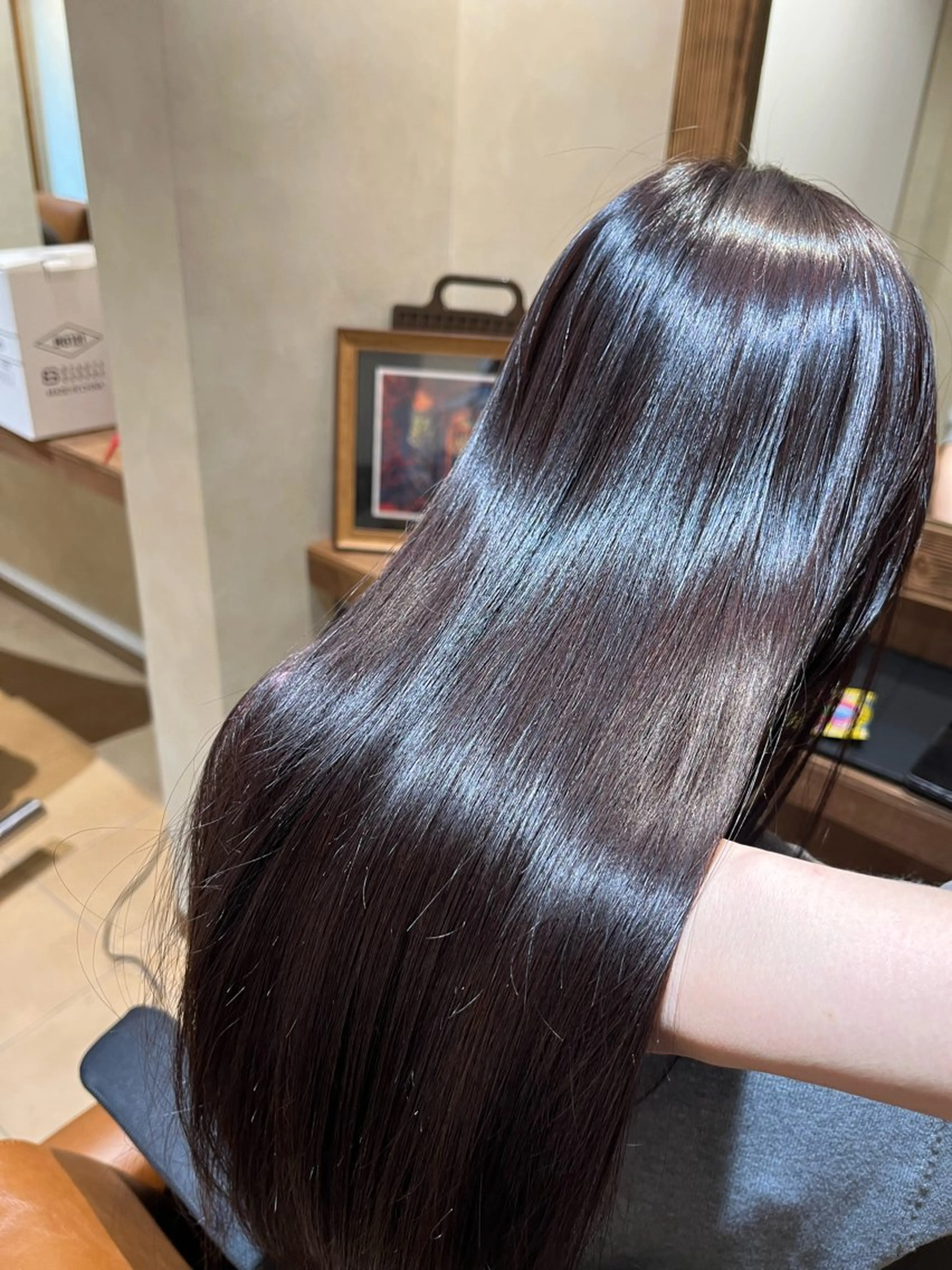 ロング カラー ラベンダーカラー 髪質改善 カット ヘアカラー end roll りんのヘアスタイル