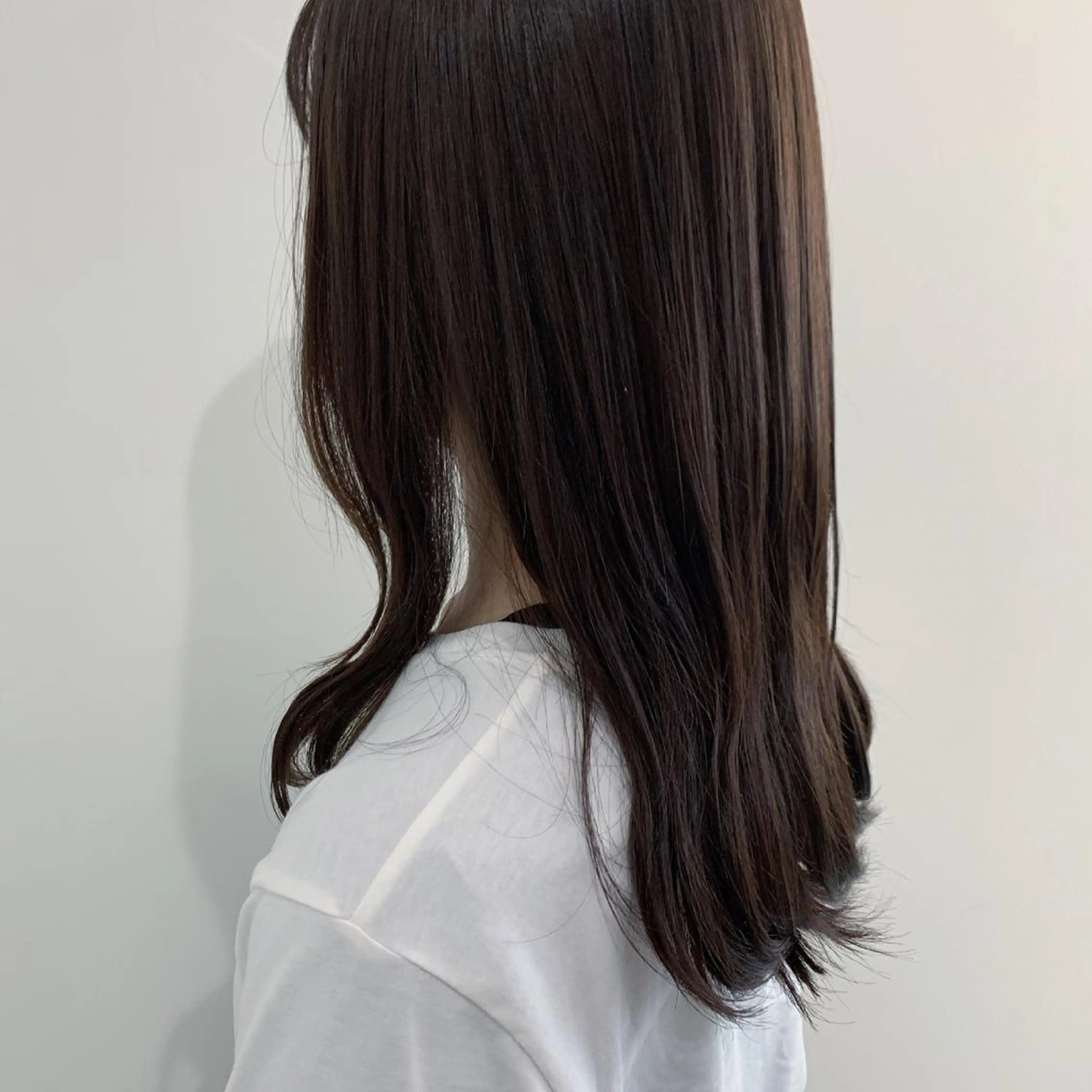 ロング 🤍似合わせパーマ 奥田沙耶🫧のヘアスタイル